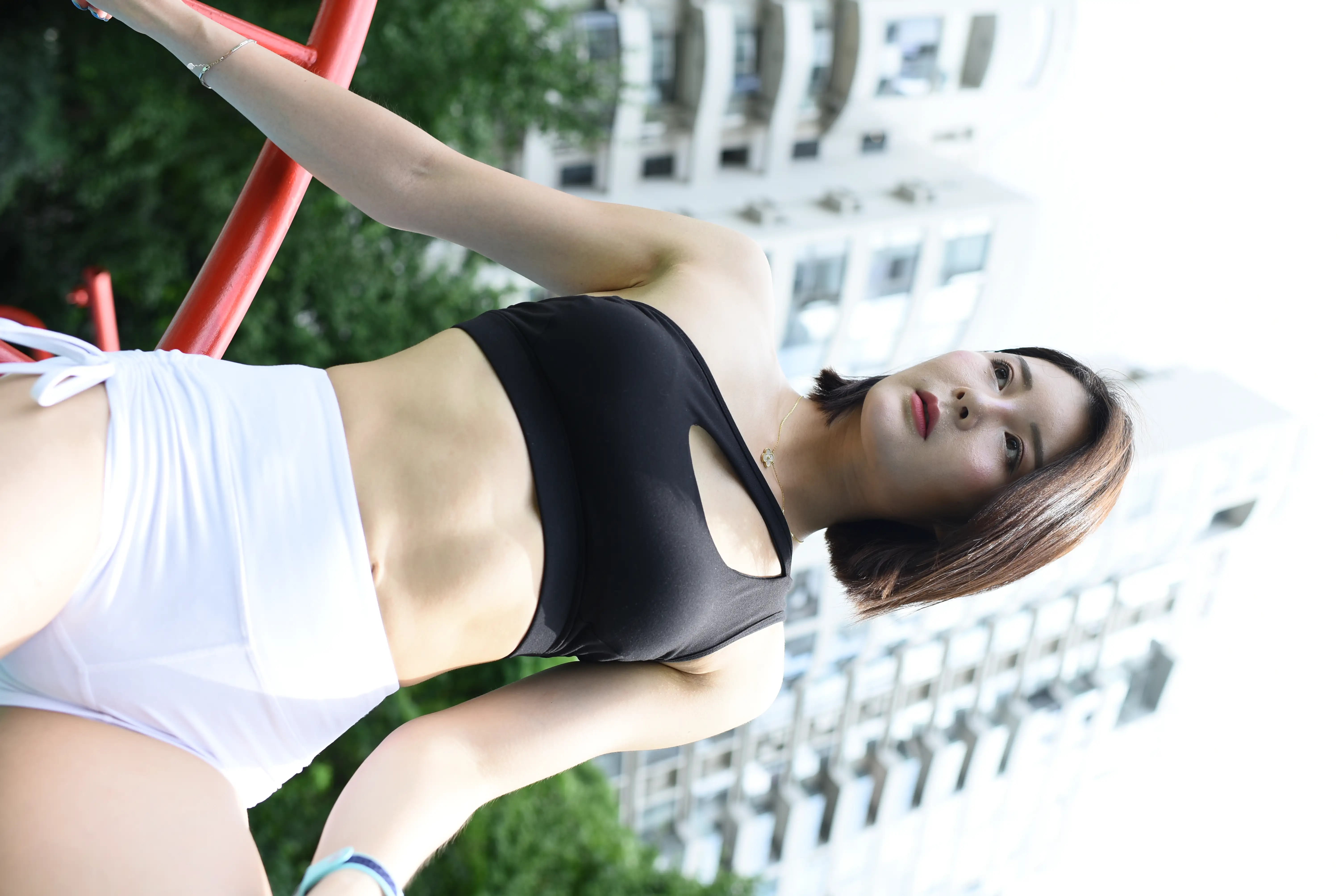 1541 [239P 11V] - 第6张