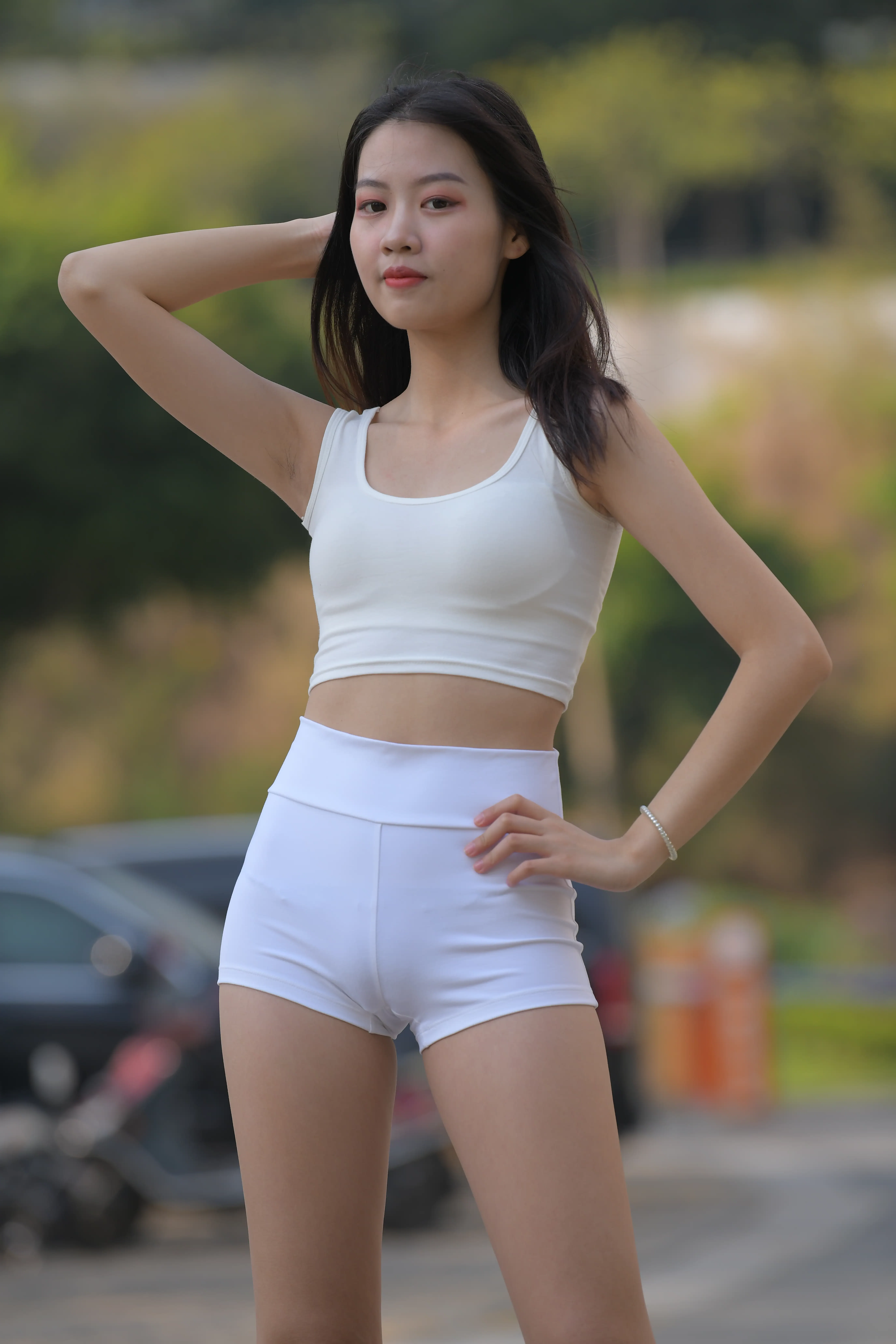 1598 [459P 2V]
