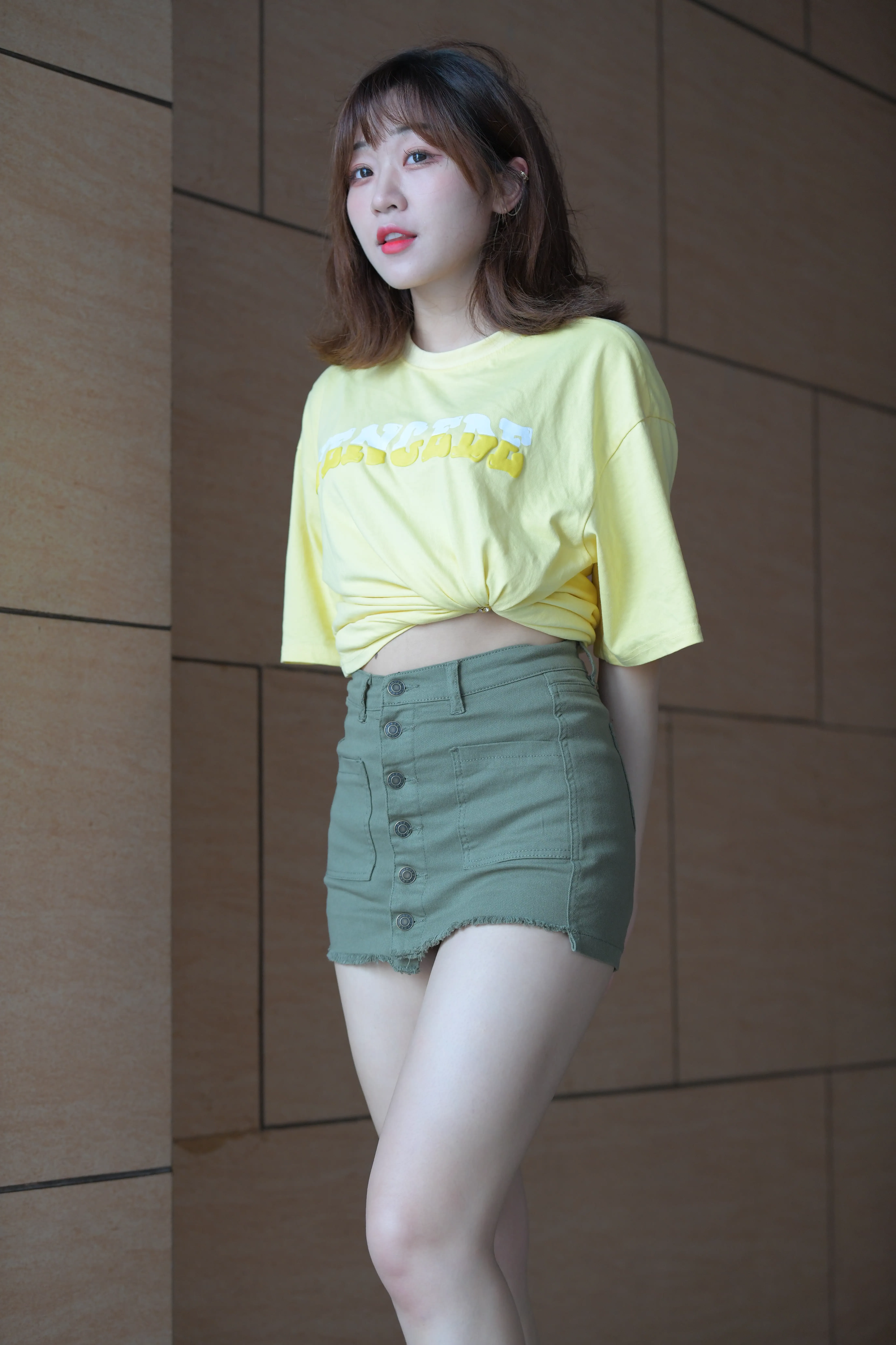 1724 [842P 1V]