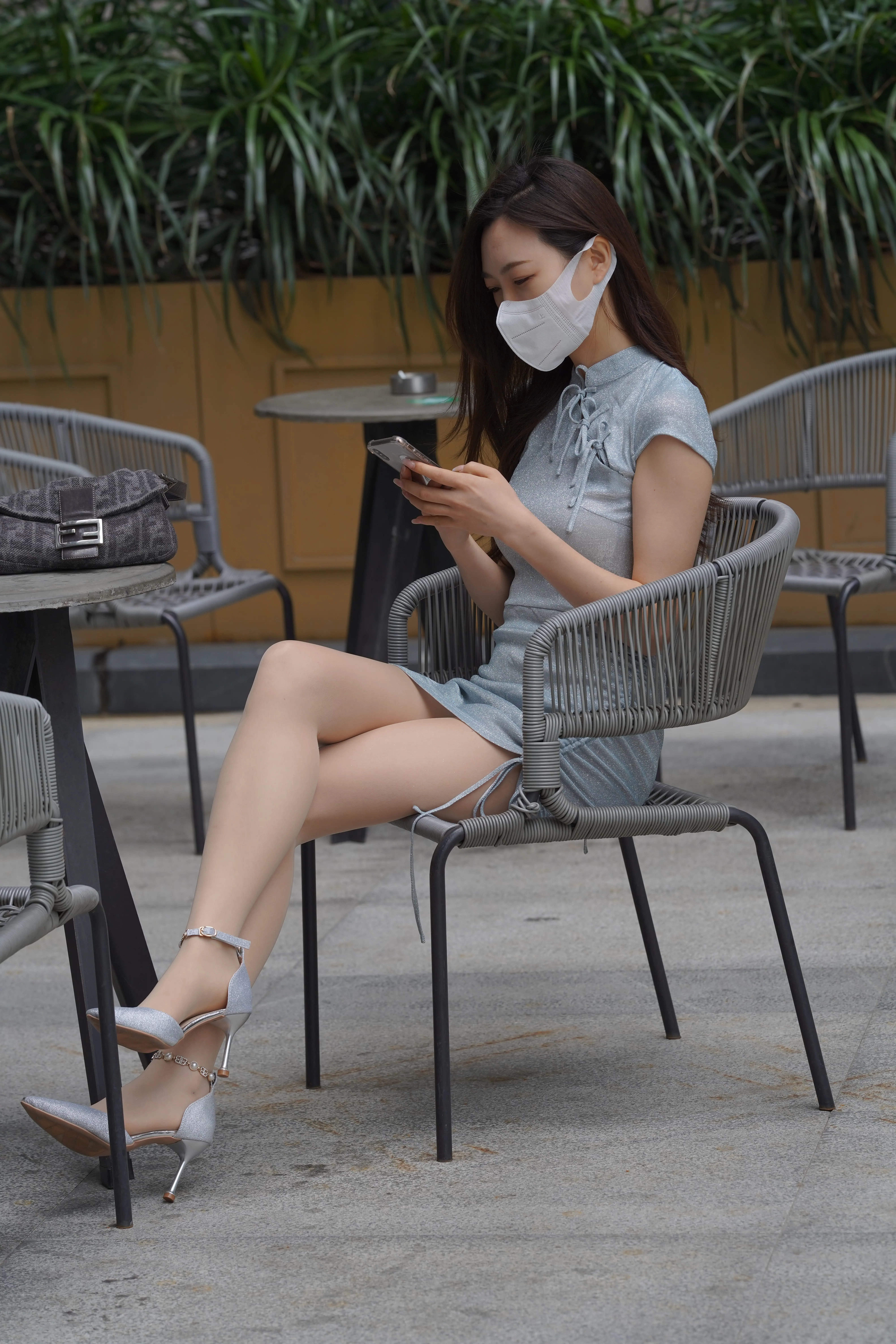 1737 [1027P 0V]