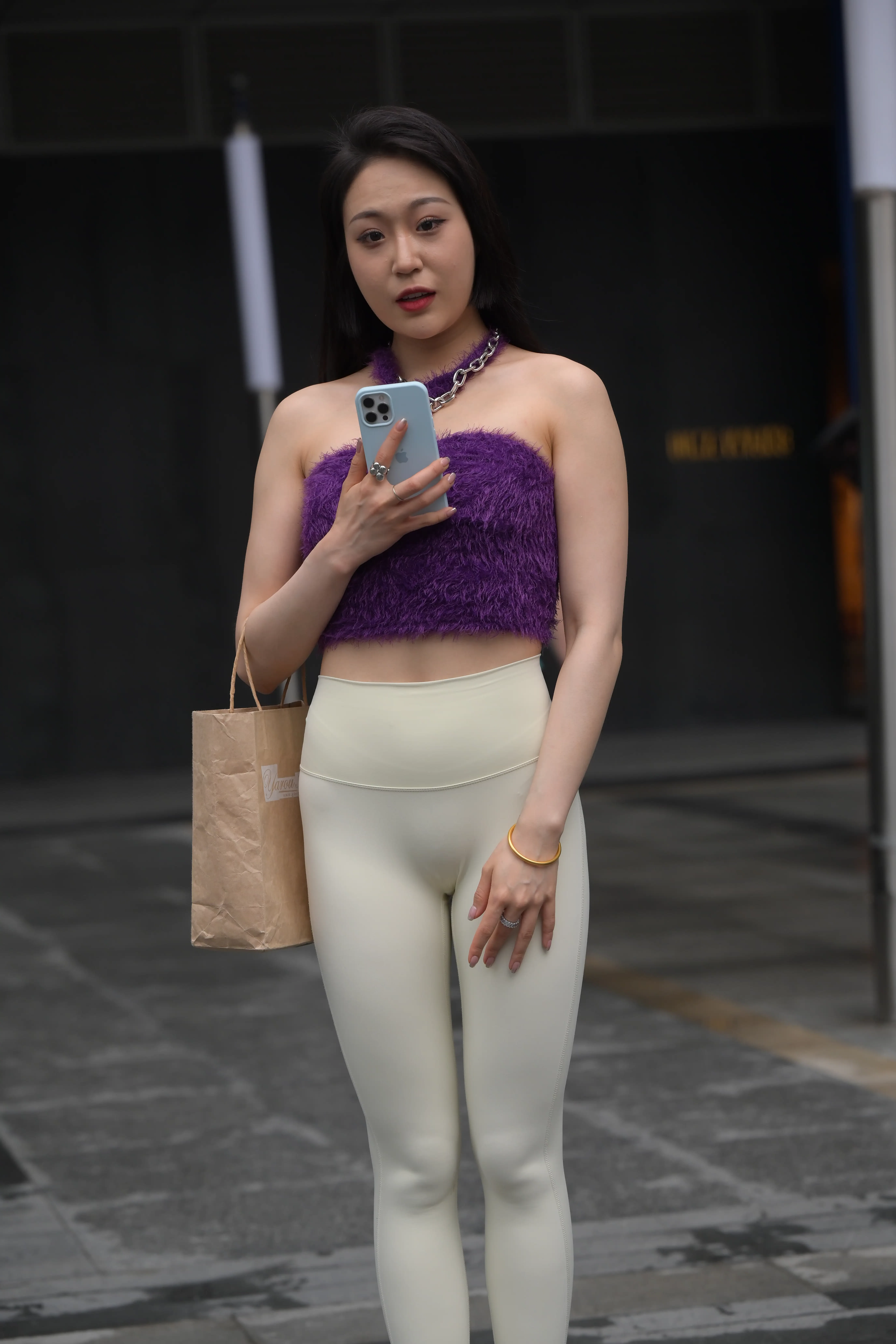 1739 [648P 0V]