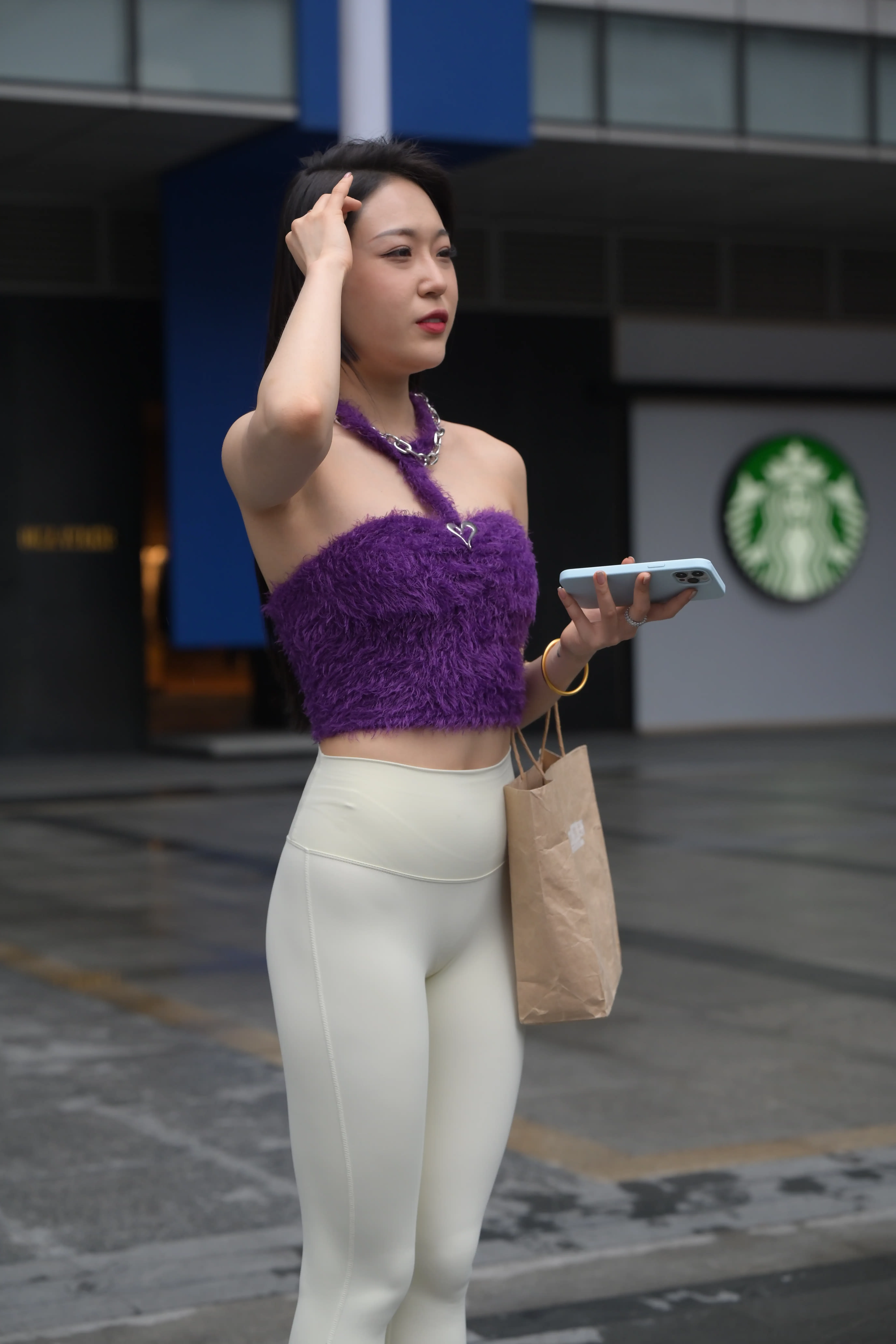 1739 [648P 0V] - 第2张