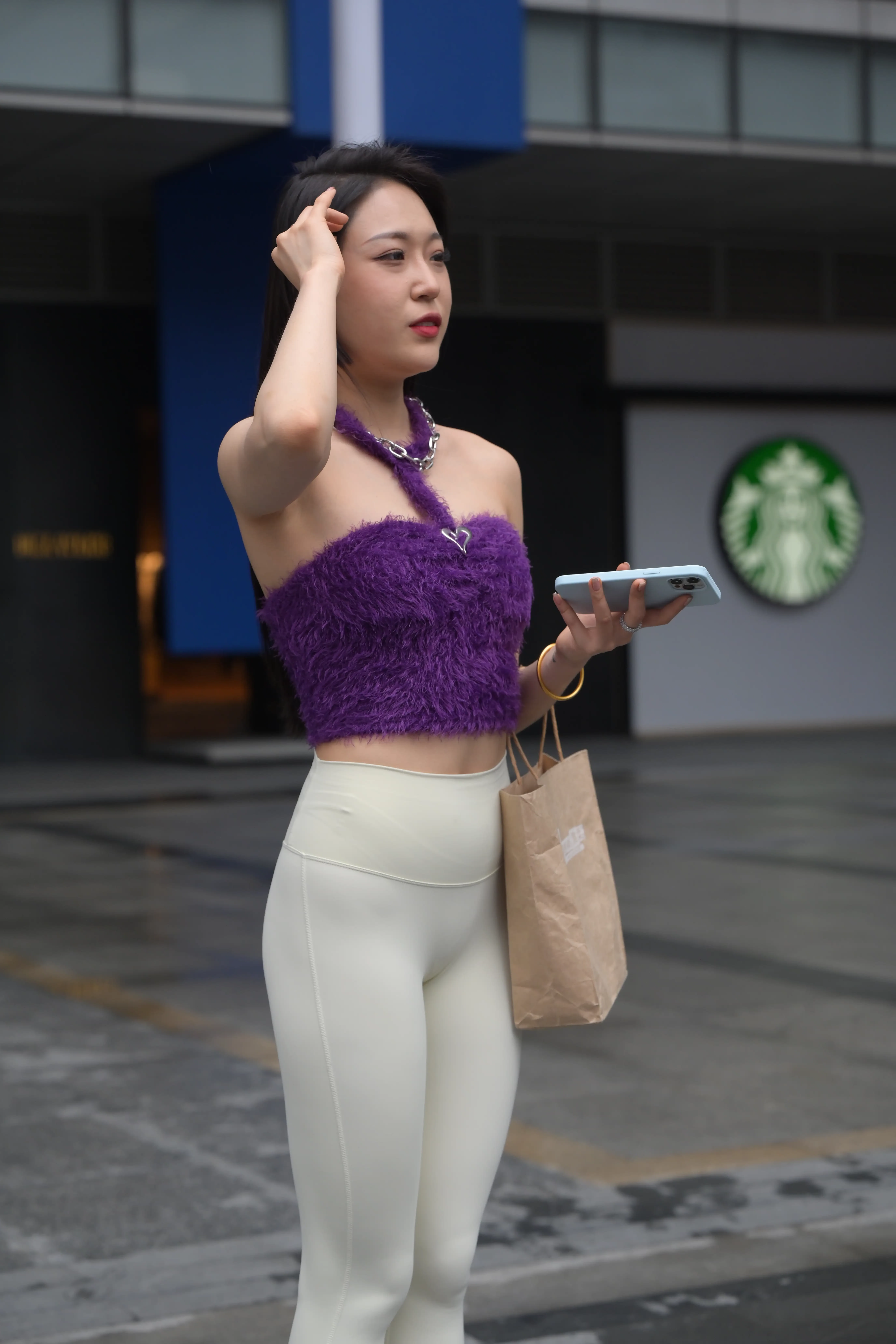 1739 [648P 0V] - 第3张