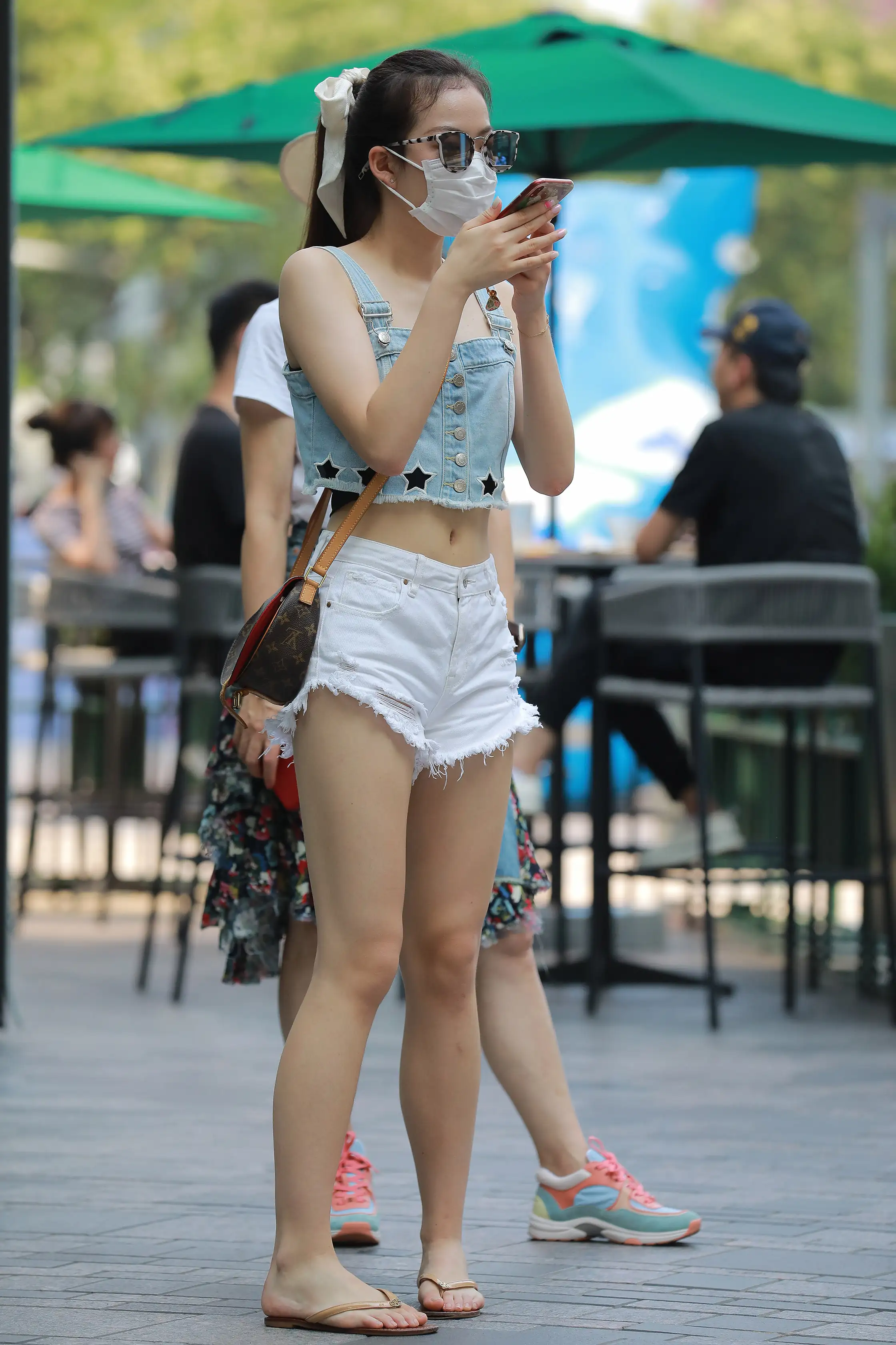 1775 [205P 0V] - 第5张