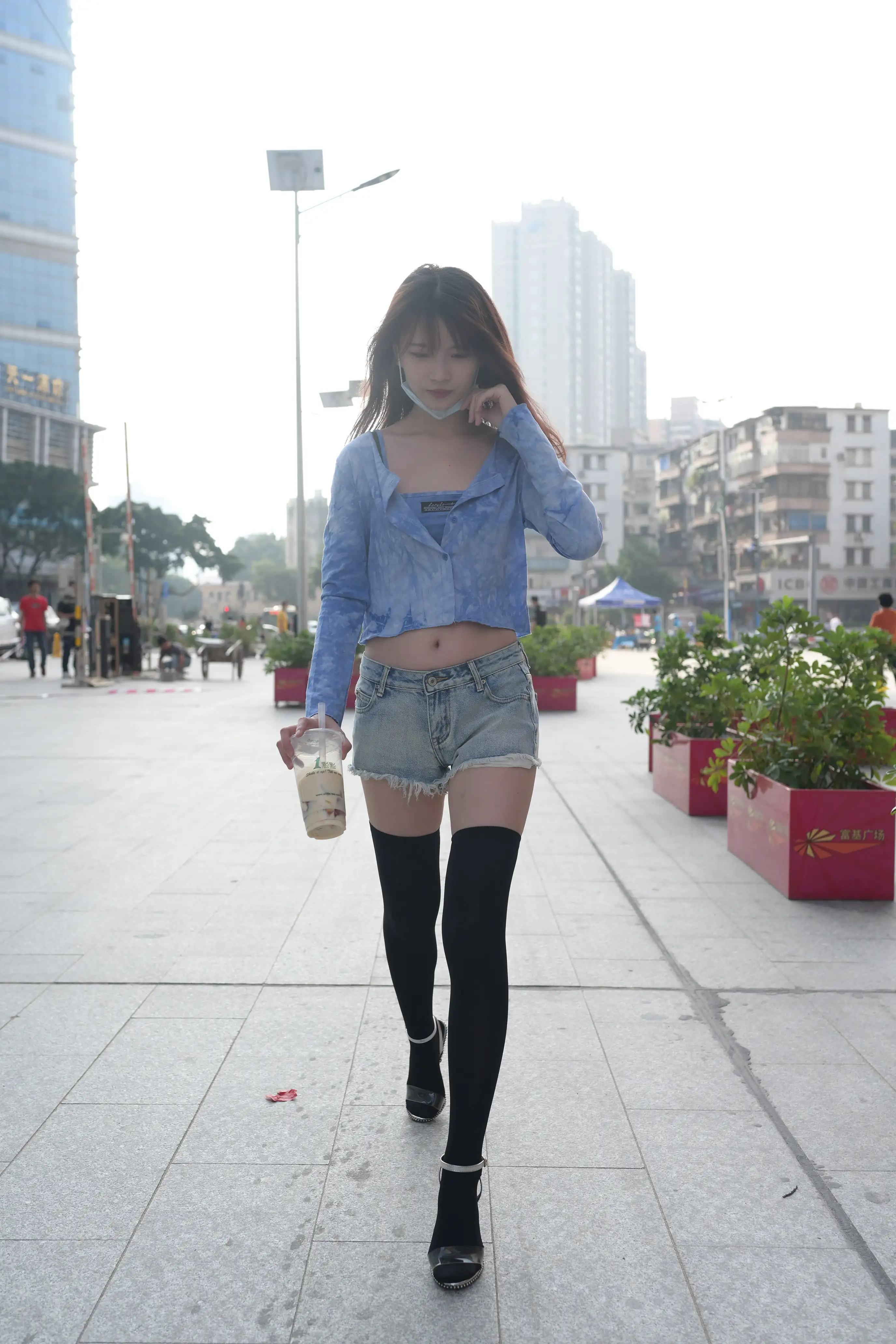 1808 [322P 0V]