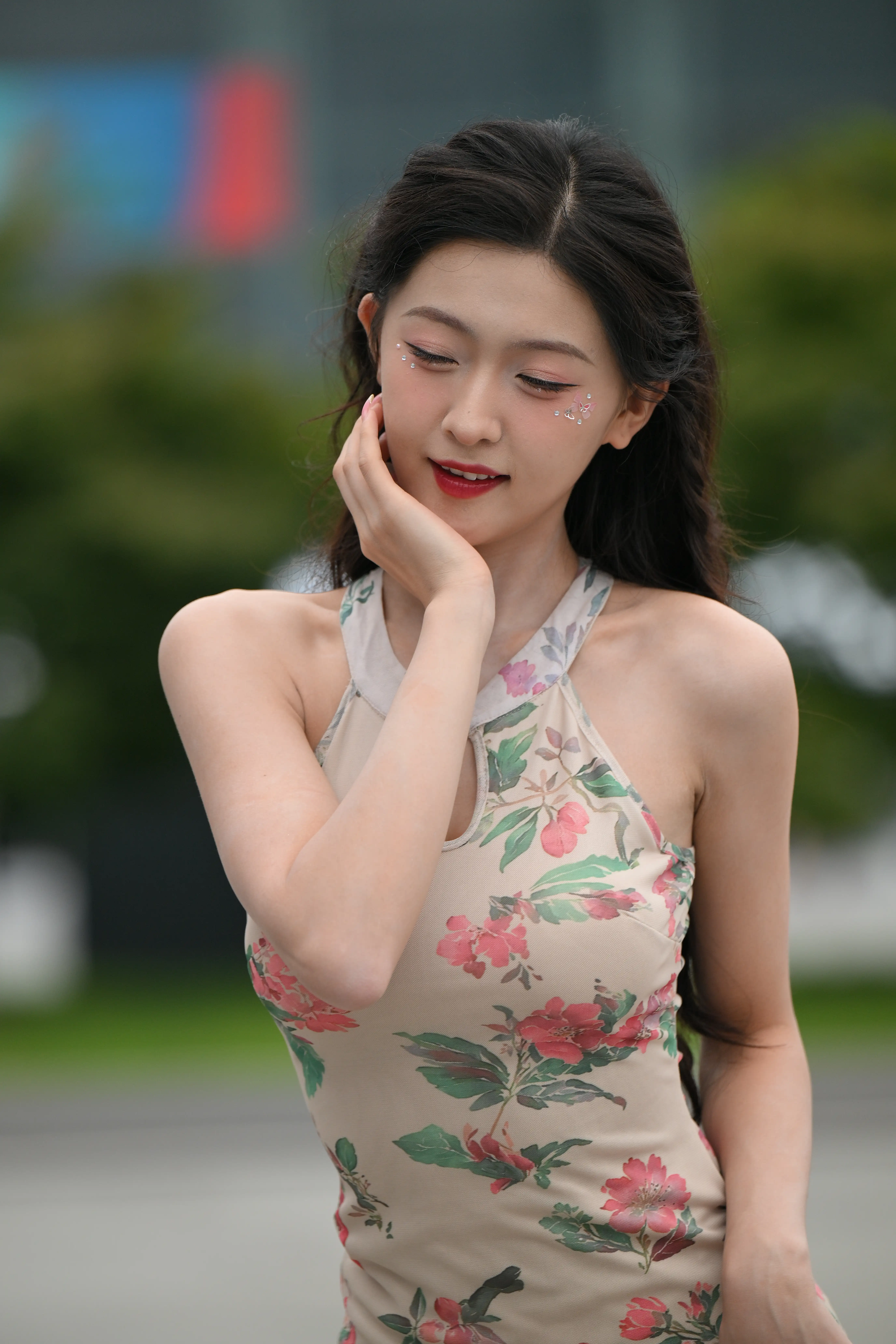 2025成都车展花裙外拍 任绵绵[316P] - 第2张