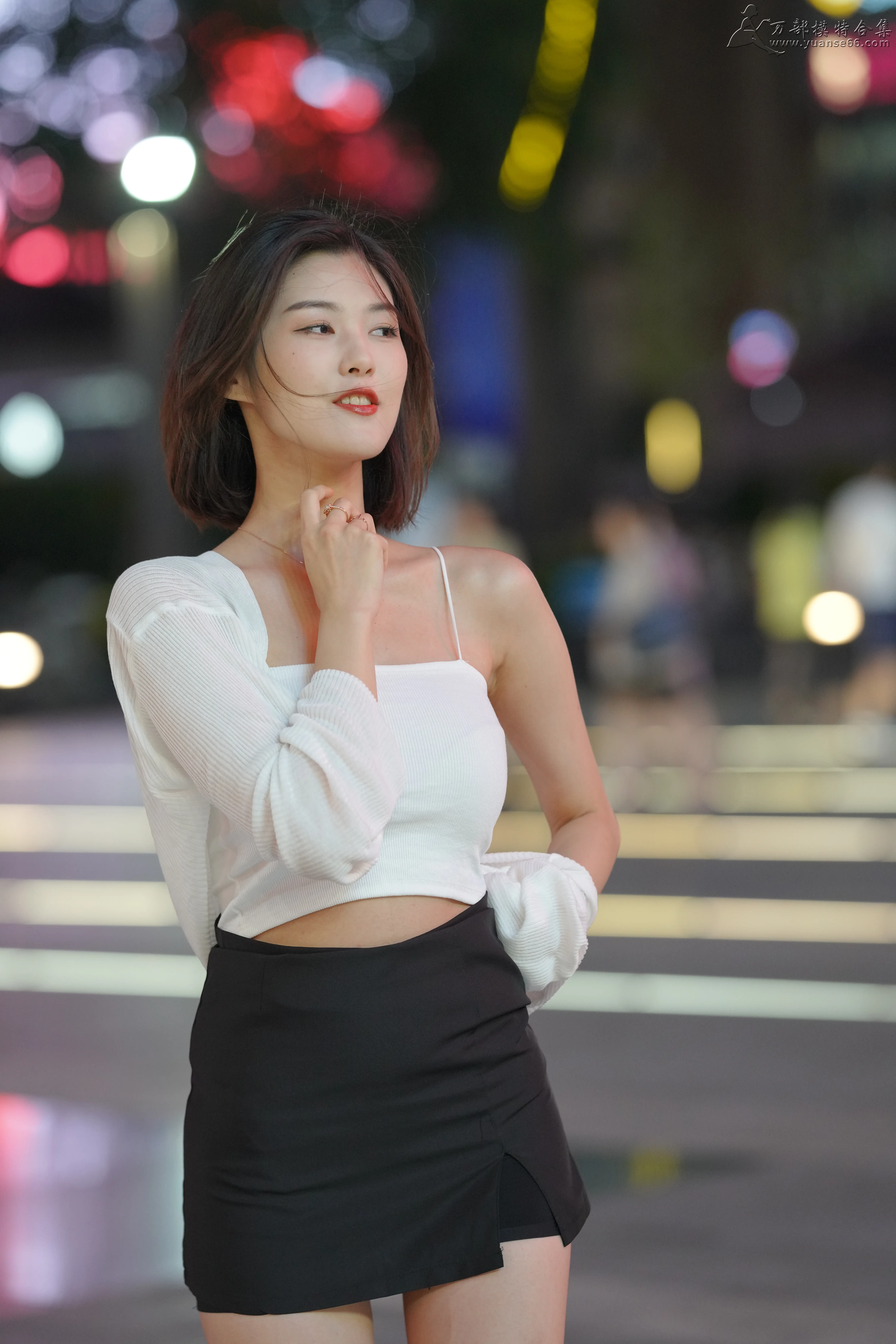 程儿 白吊带+黑短裙151p [151P 0V 2.26GB]
