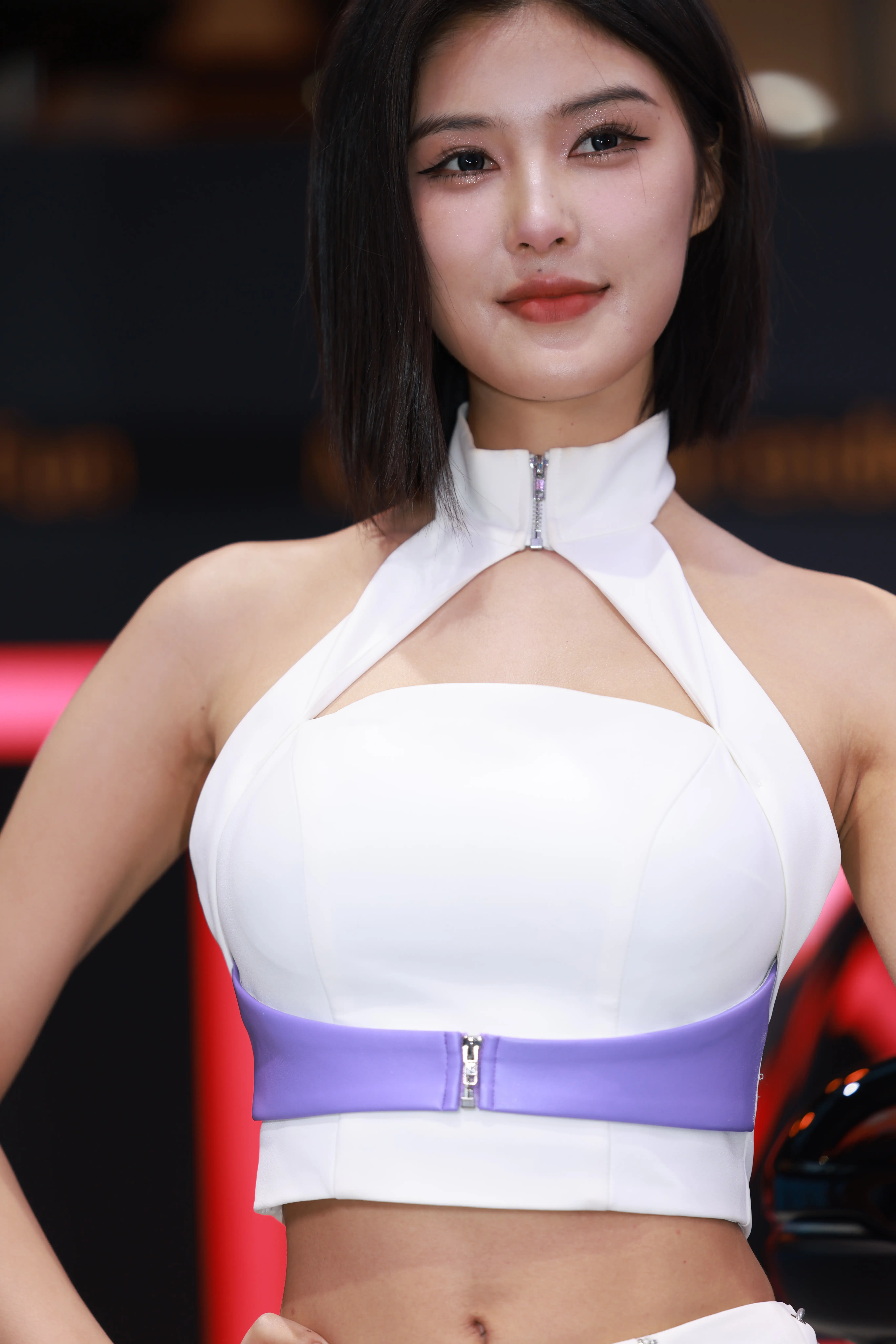 程儿 纯白吊带342p [340P 2V 5.68GB]