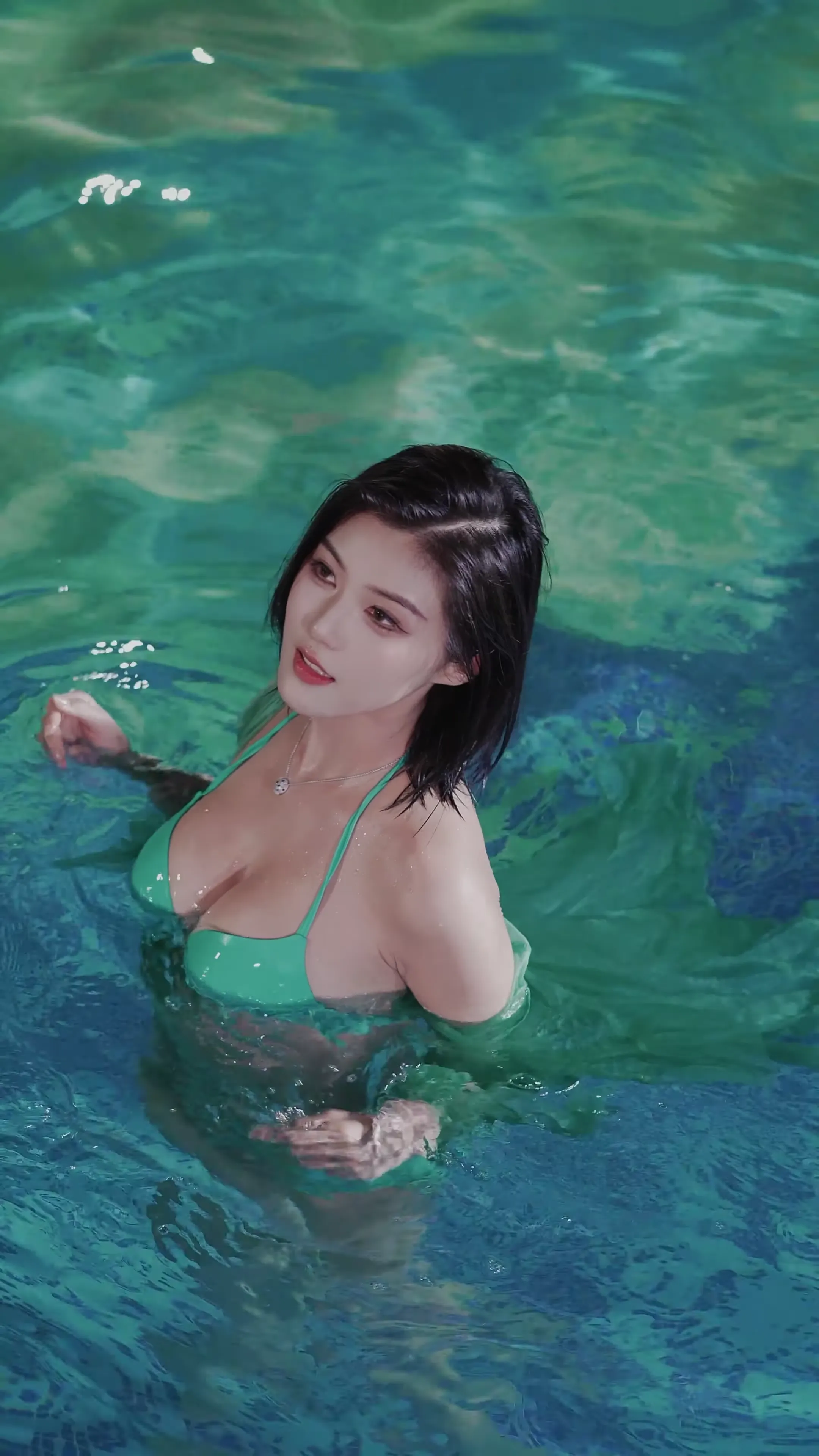 程儿 视频合集，含4k [48P 788V 62.62GB]