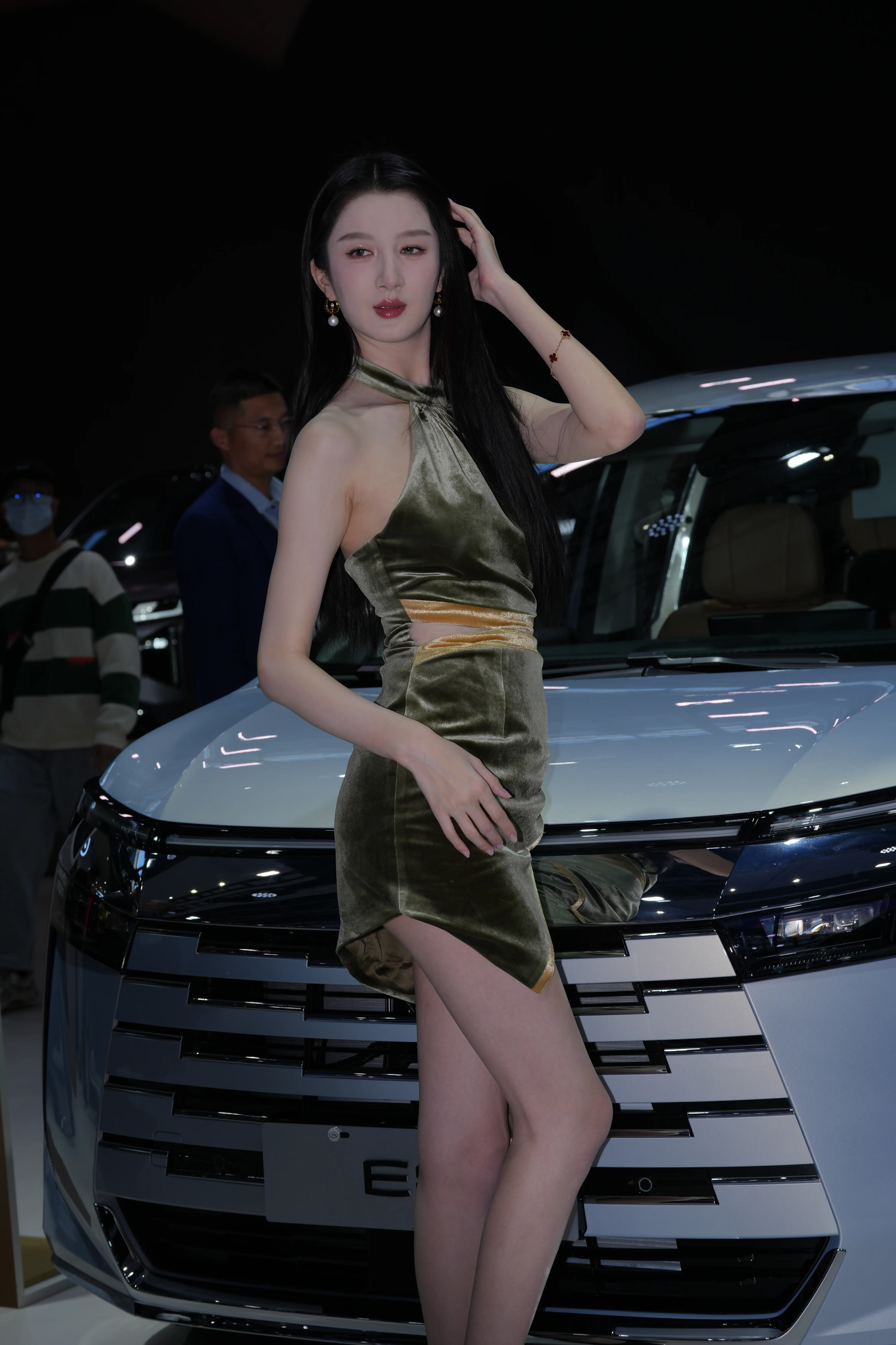 2025广州车展 陈宝月[12P 0V 490.3MB]