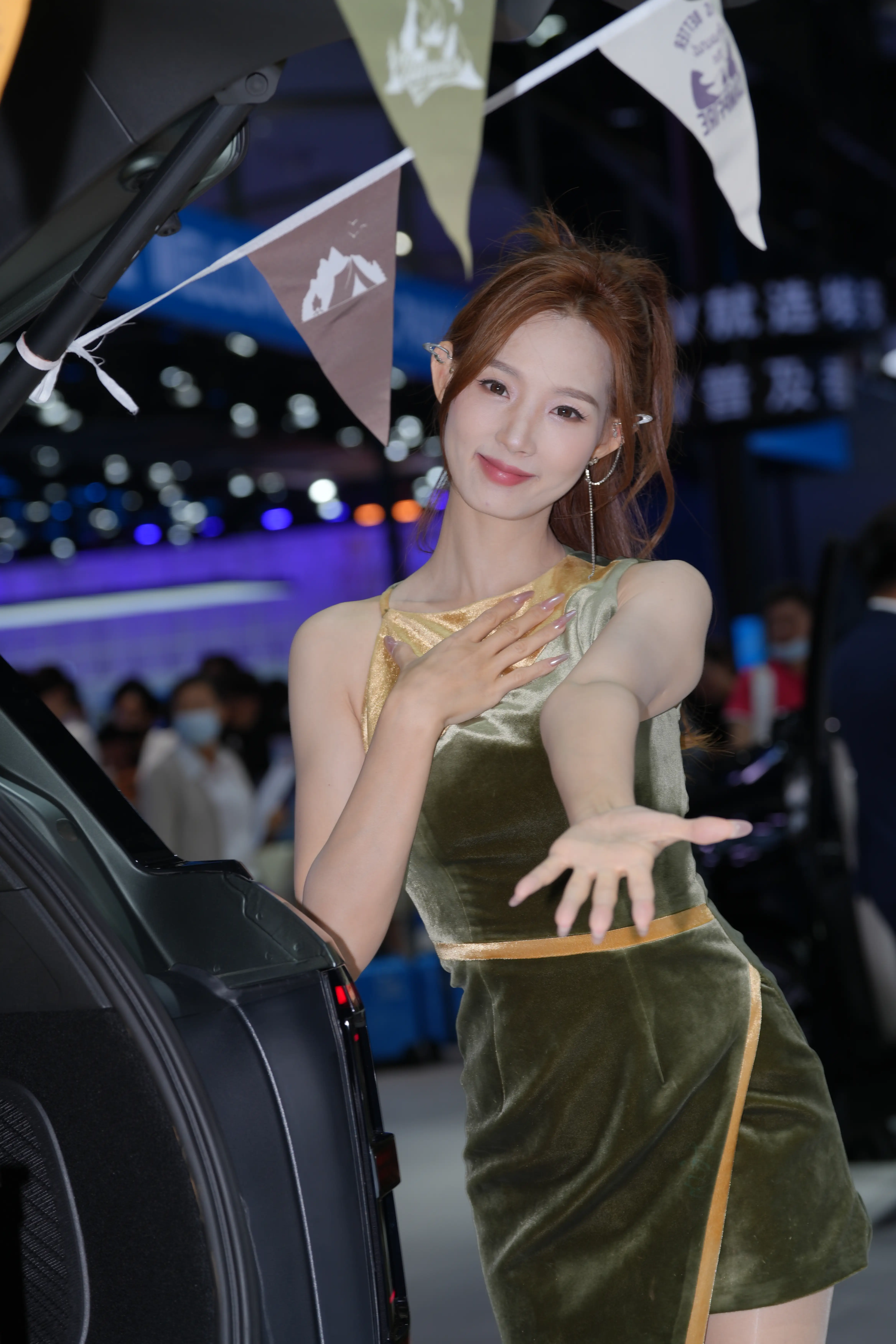 2025广州车展 雯雯亲爱的[82P 1V 4.8GB] - 第4张