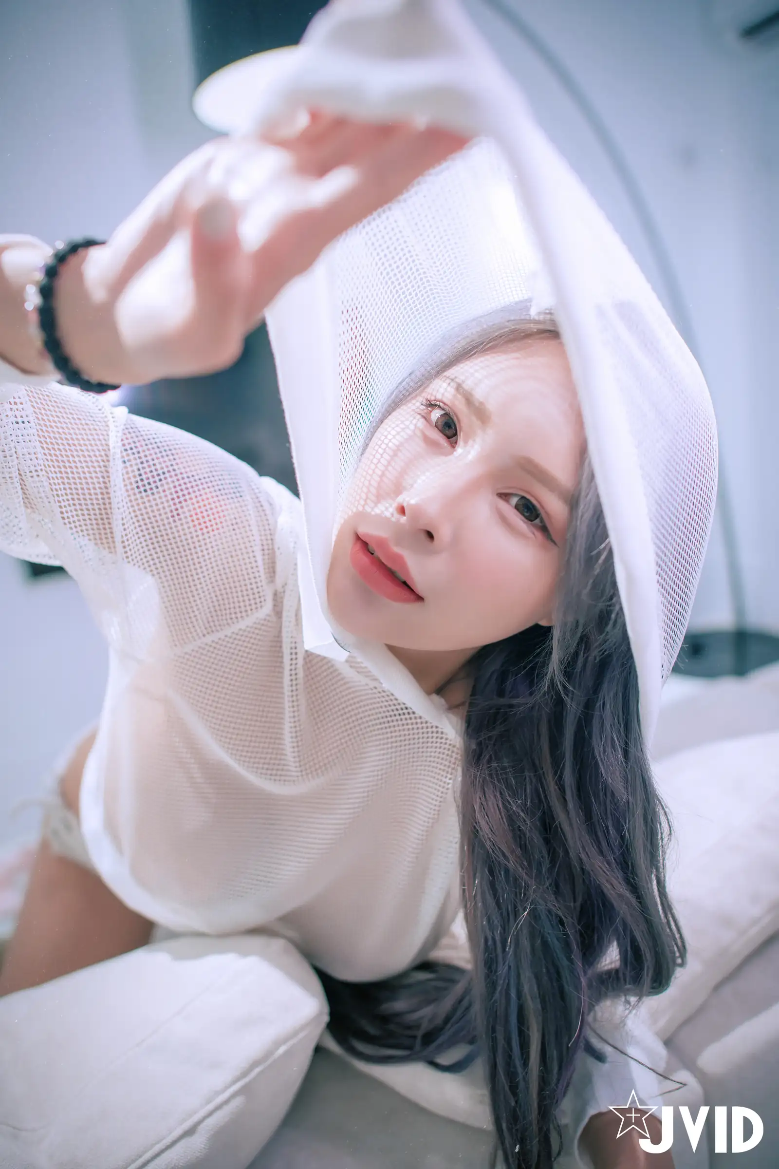 JVID NO.1053 艾妃 神級美 [82P 197MB]