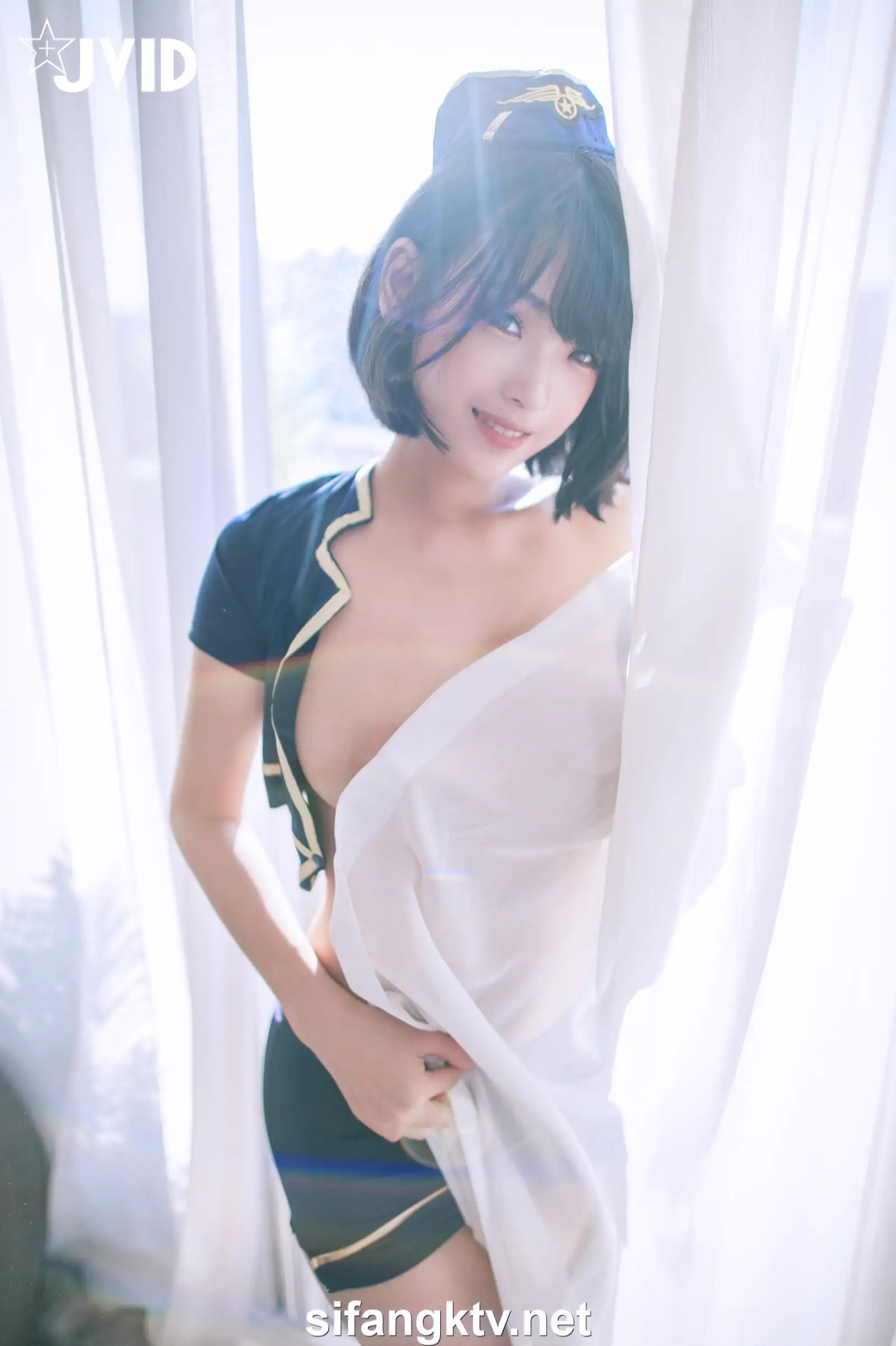 JVID NO.1009 露露咪 空姐的教育 [212P1V 1.66GB] - 第2张