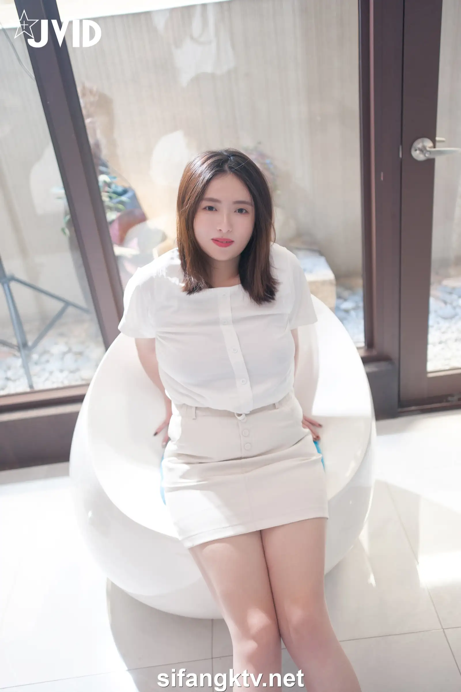 JVID NO.931 黏黏 超清纯模特 [59P1V 1.09GB] - 第3张