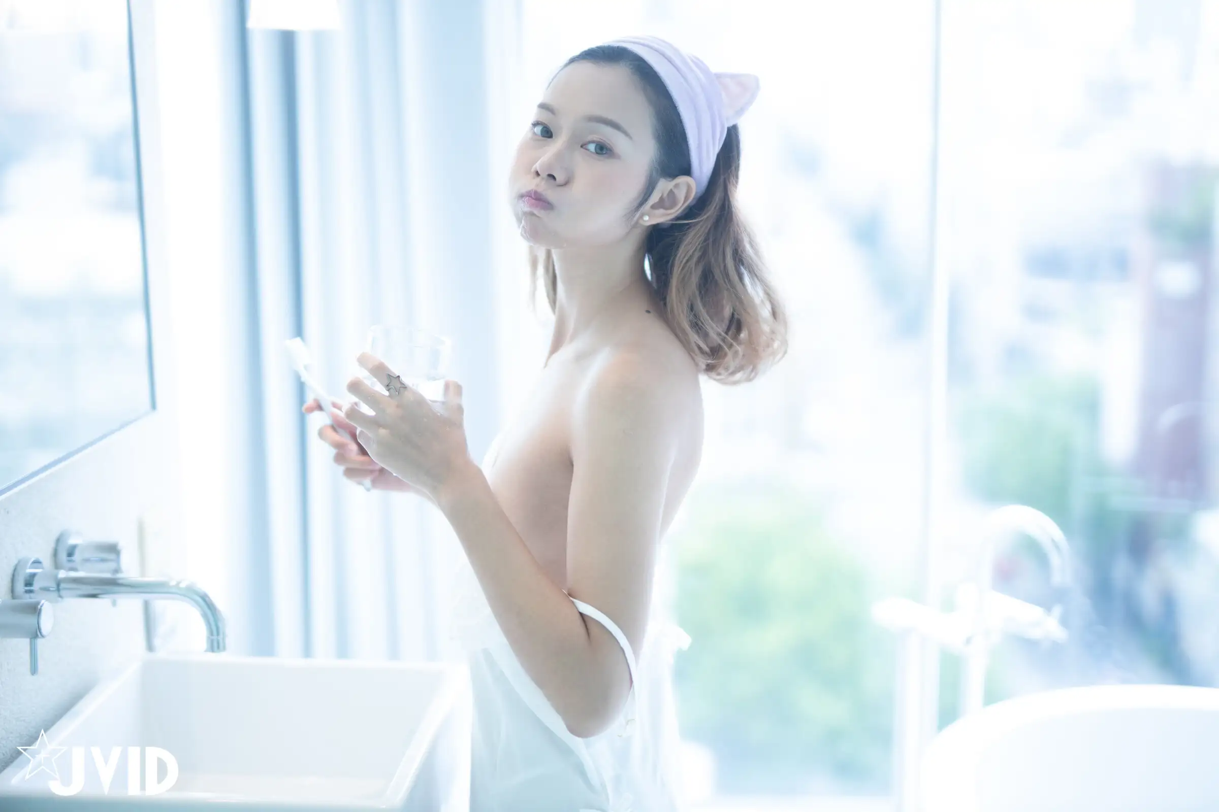 JVID NO.808 Rabbit (小兔崽子) 晨間生活 [205P+1V／197MB] - 第3张