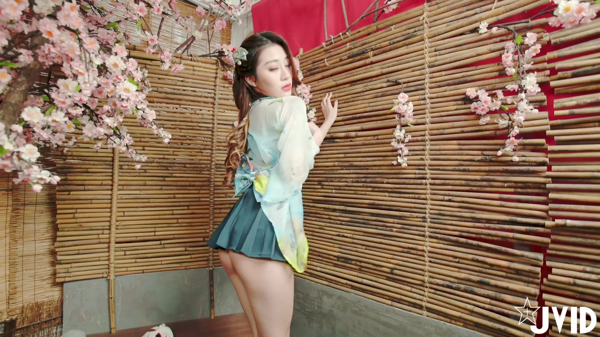 【,JVID】,[香,菜,兒,] 櫻,花,妹,等,你,撩,！,「,香,菜,兒,」,不,斷,愛,撫,極,品,美,乳, [1V] - 第1张