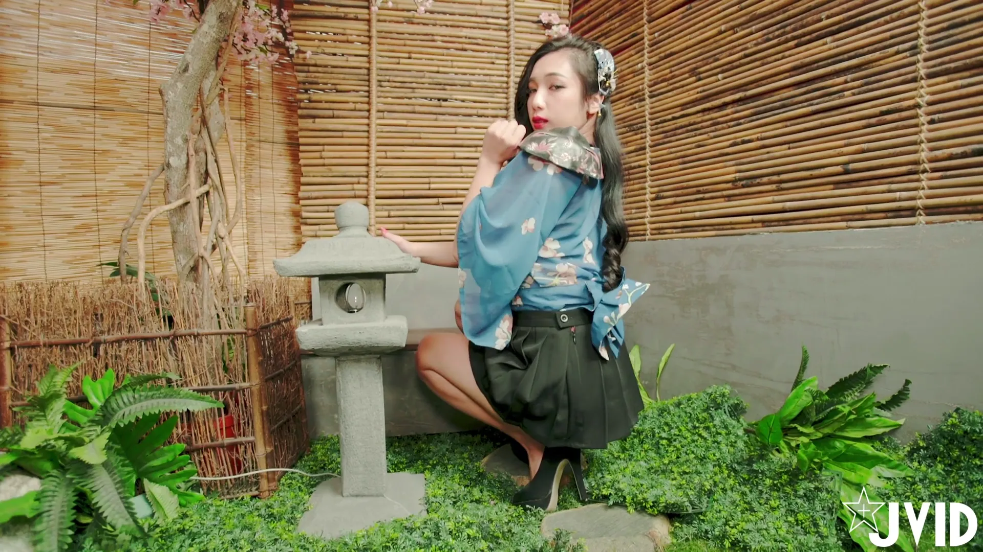 【,JVID】,[MI美,伊,] 櫻,花,樹,下,浪,漫,邂,逅,！,魅,惑,女,神,「,MI美,伊,」,撩,人,M腿,後,勁,強, [1V]