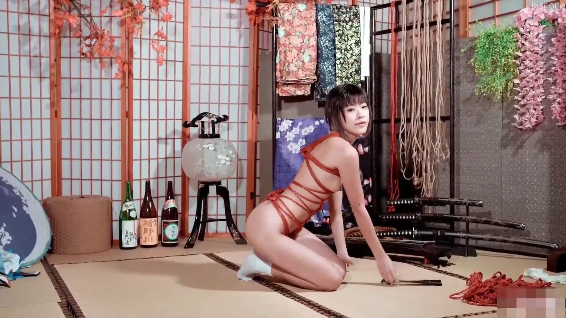 JVID - 精品 超可爱清纯女神（酸猫妹妹）绳衣裸舞 122P2V - 第3张