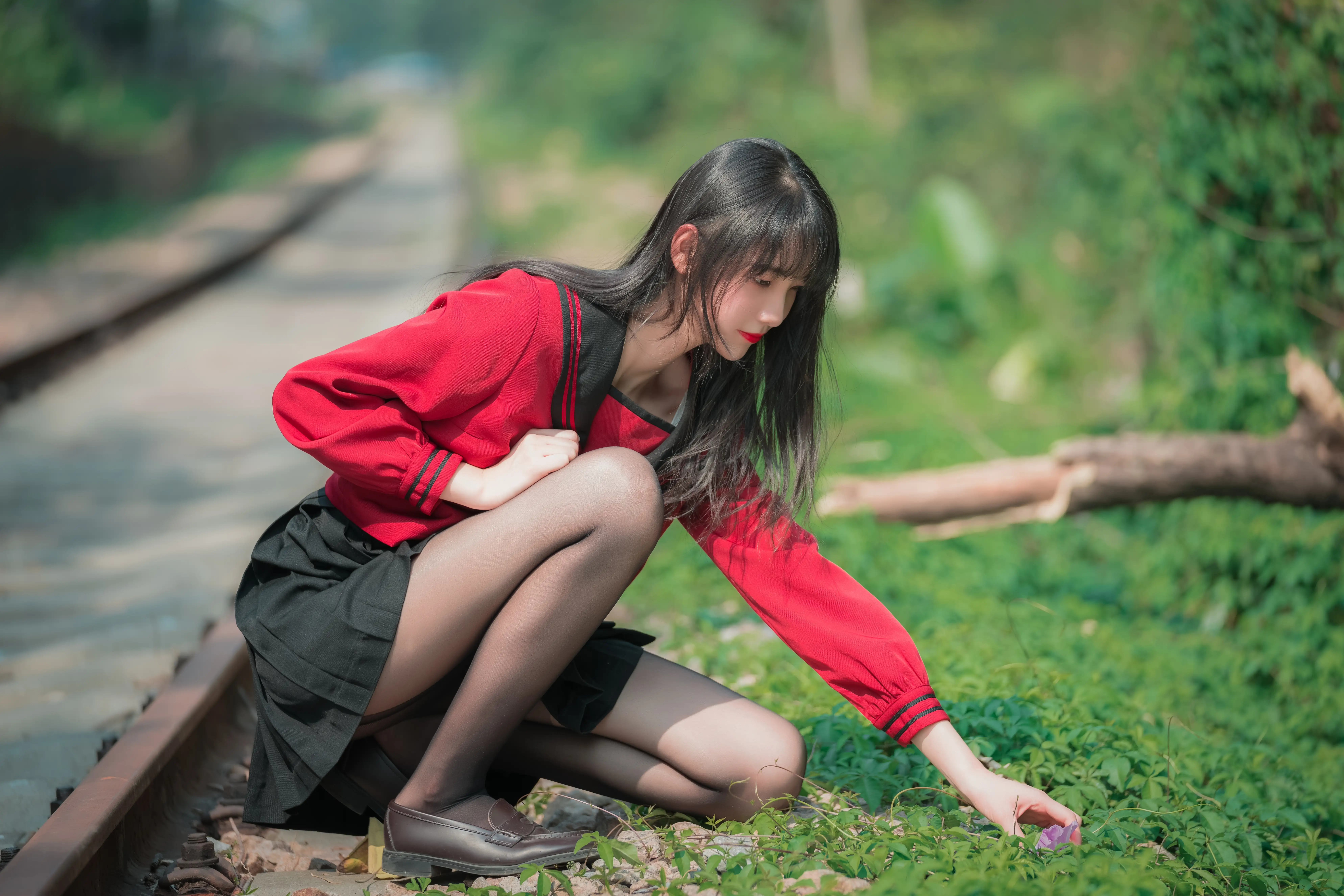 西瓜少女 NO.039 铁轨成片