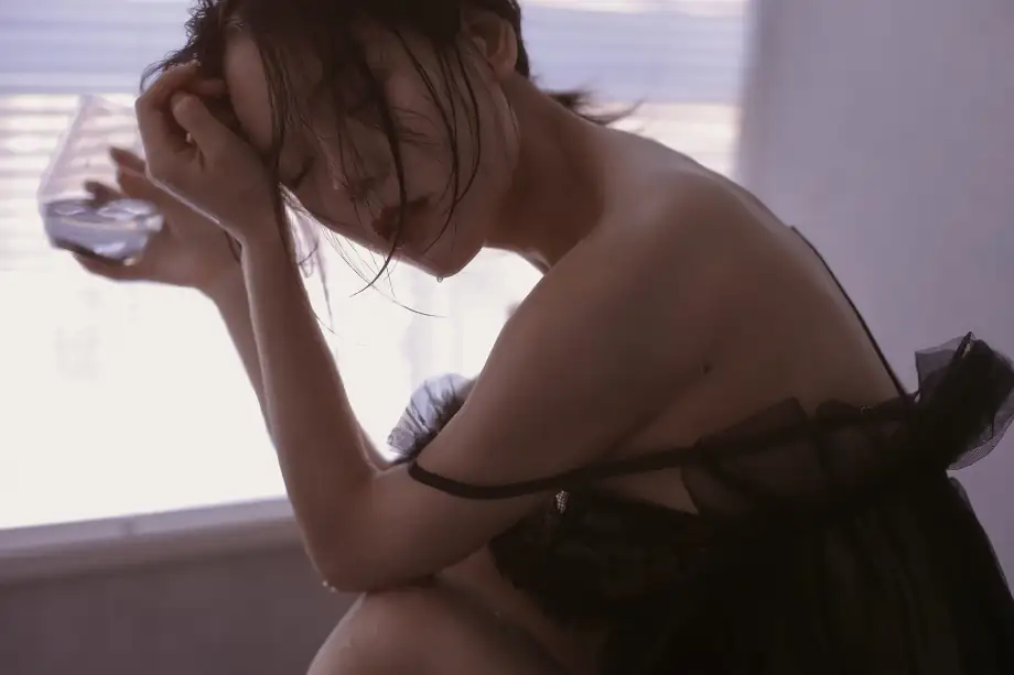 A-mu NO.044 黑纱 - 第3张