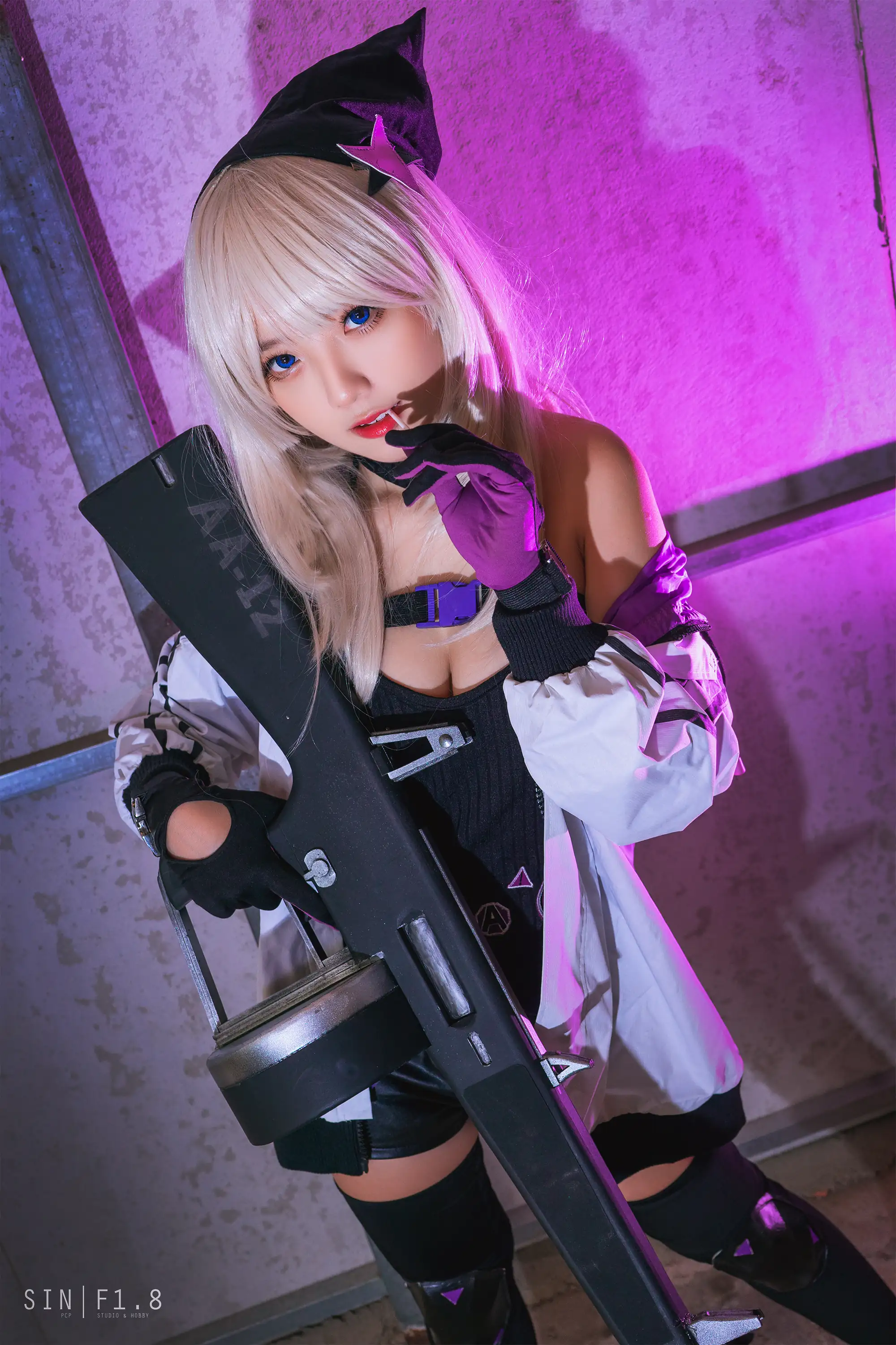Messie Huang NO.021 AA-12 [25P／106MB]