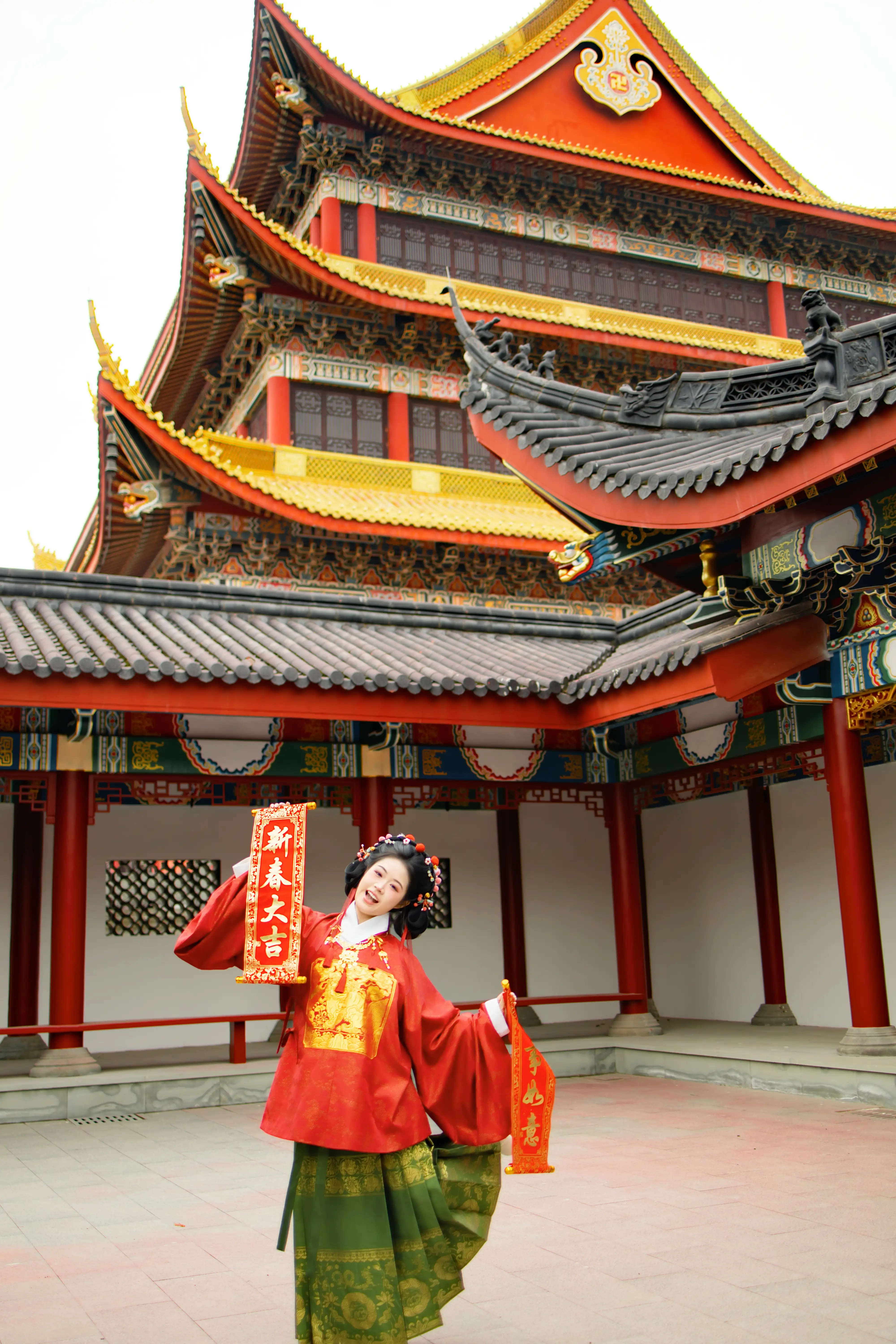 YITUYU艺图语 2026.01.08 明制新年汉服写真 [12P 249.61 MB] - 第2张