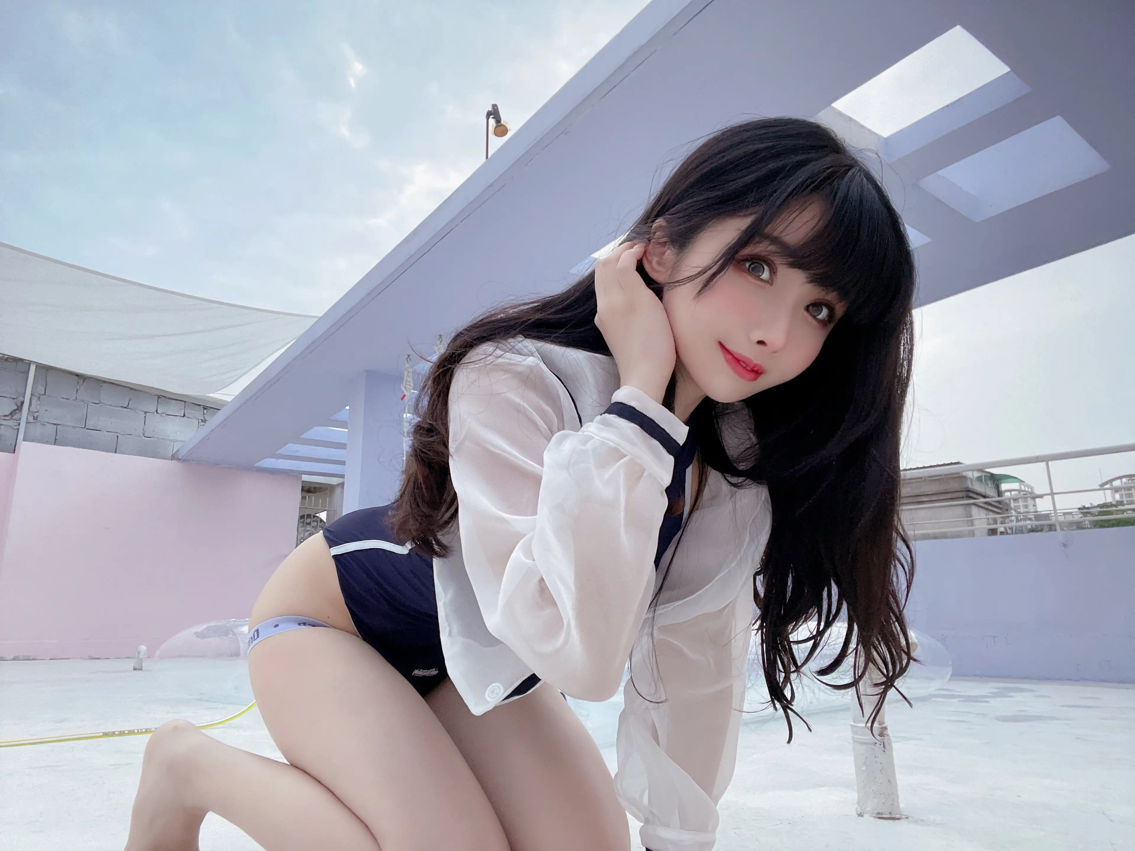 rioko凉凉子 NO.072 天台竞泳 [50P1V-247MB] - 第3张