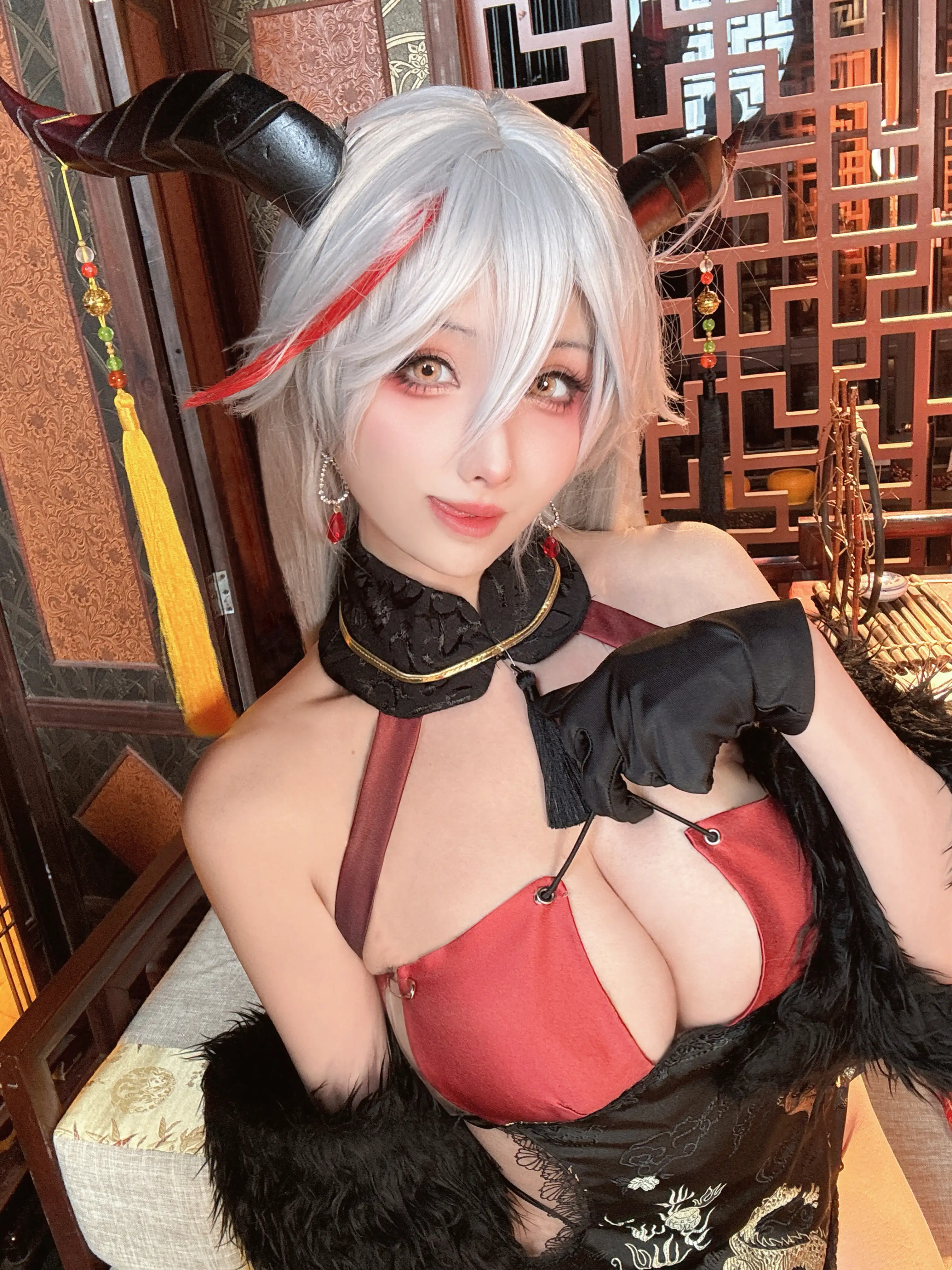 rioko凉凉子 NO.127 龙年龙图 [20P1V 383MB] - 第3张