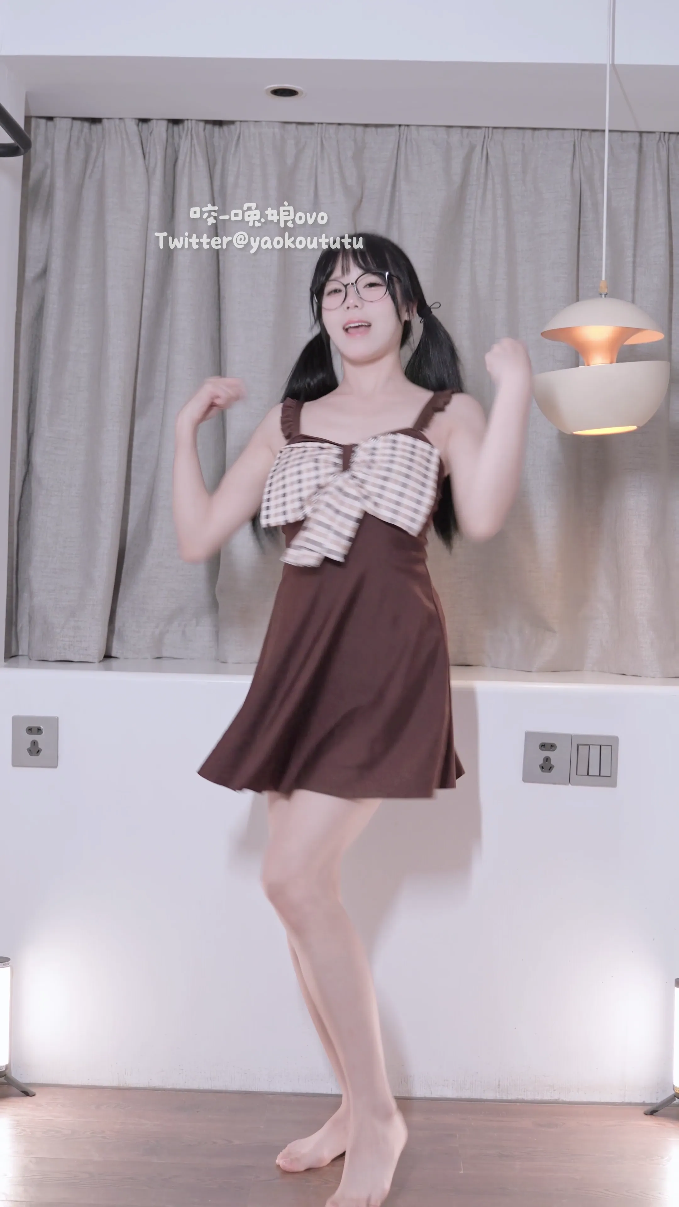 咬一口兔娘(黏黏团子兔) – NO.049 盒岛400目标奖励『flower』[1V-371MB] - 第3张