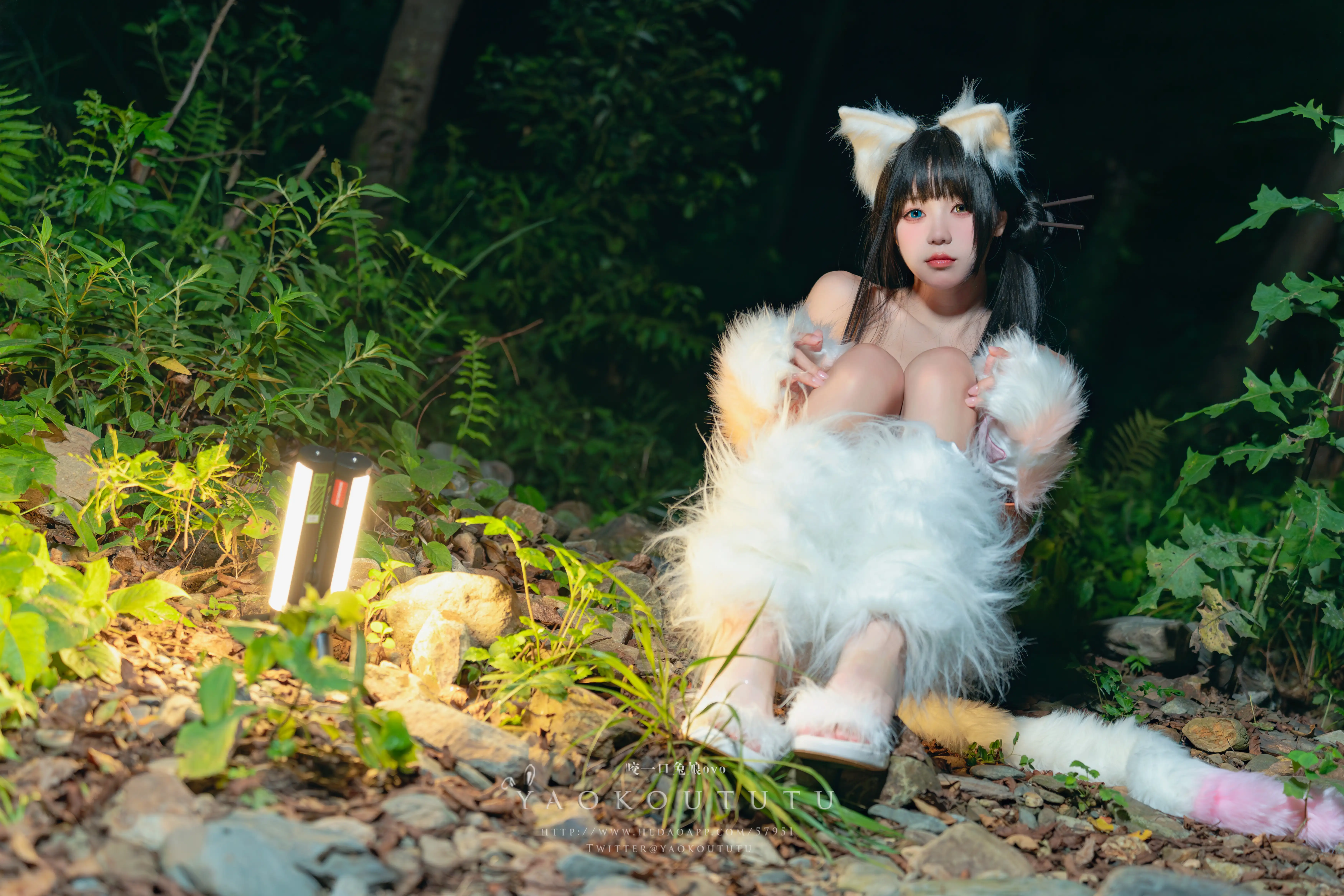 咬一口兔娘(黏黏团子兔) – NO.065 八月订阅『狐灵』&LIKEY [55P1V-1.27G] - 第4张