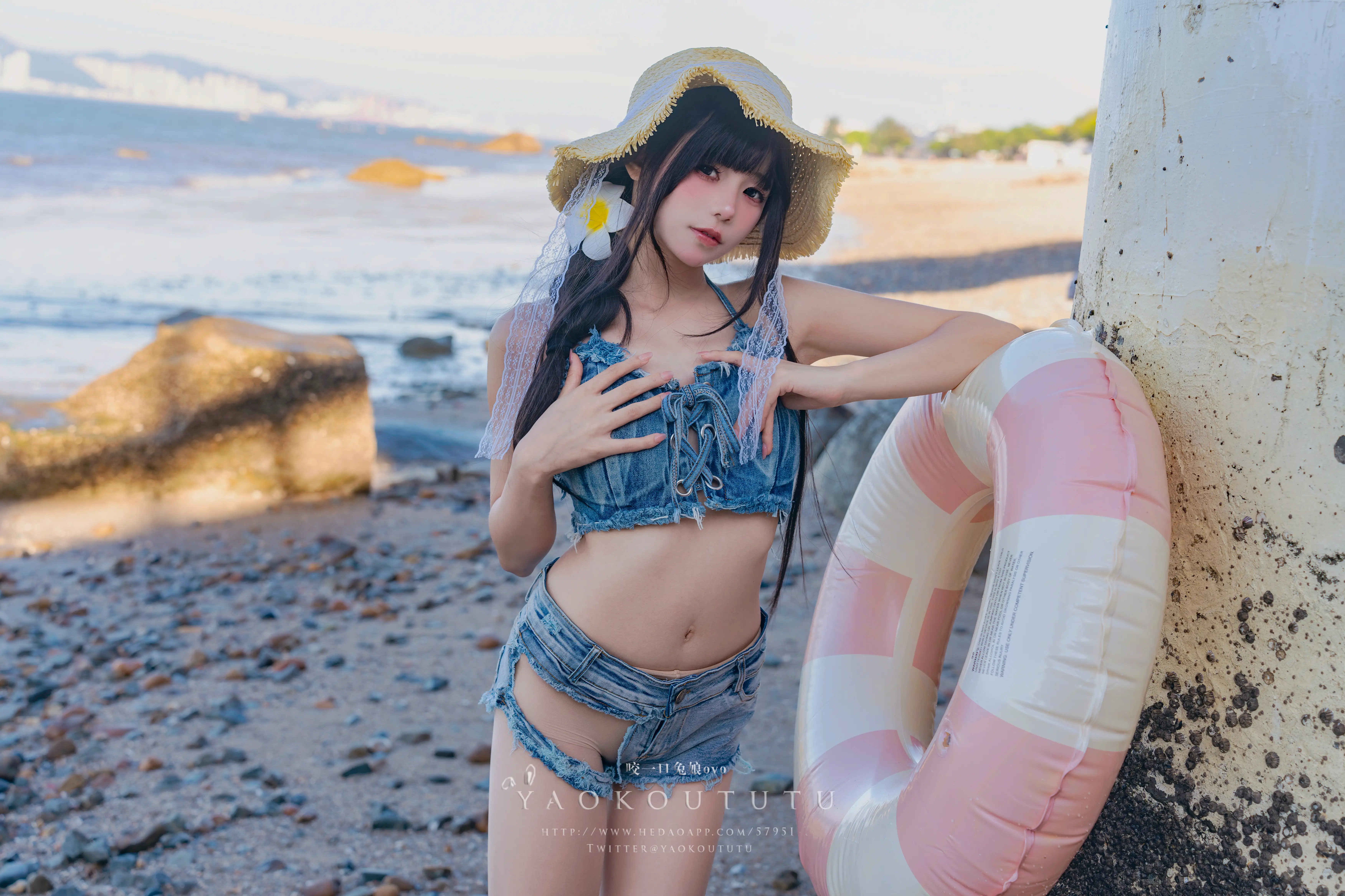 咬一口兔娘(黏黏团子兔) – NO.085『海の夏日』Shotgun[83P-1V-1.44G] - 第4张