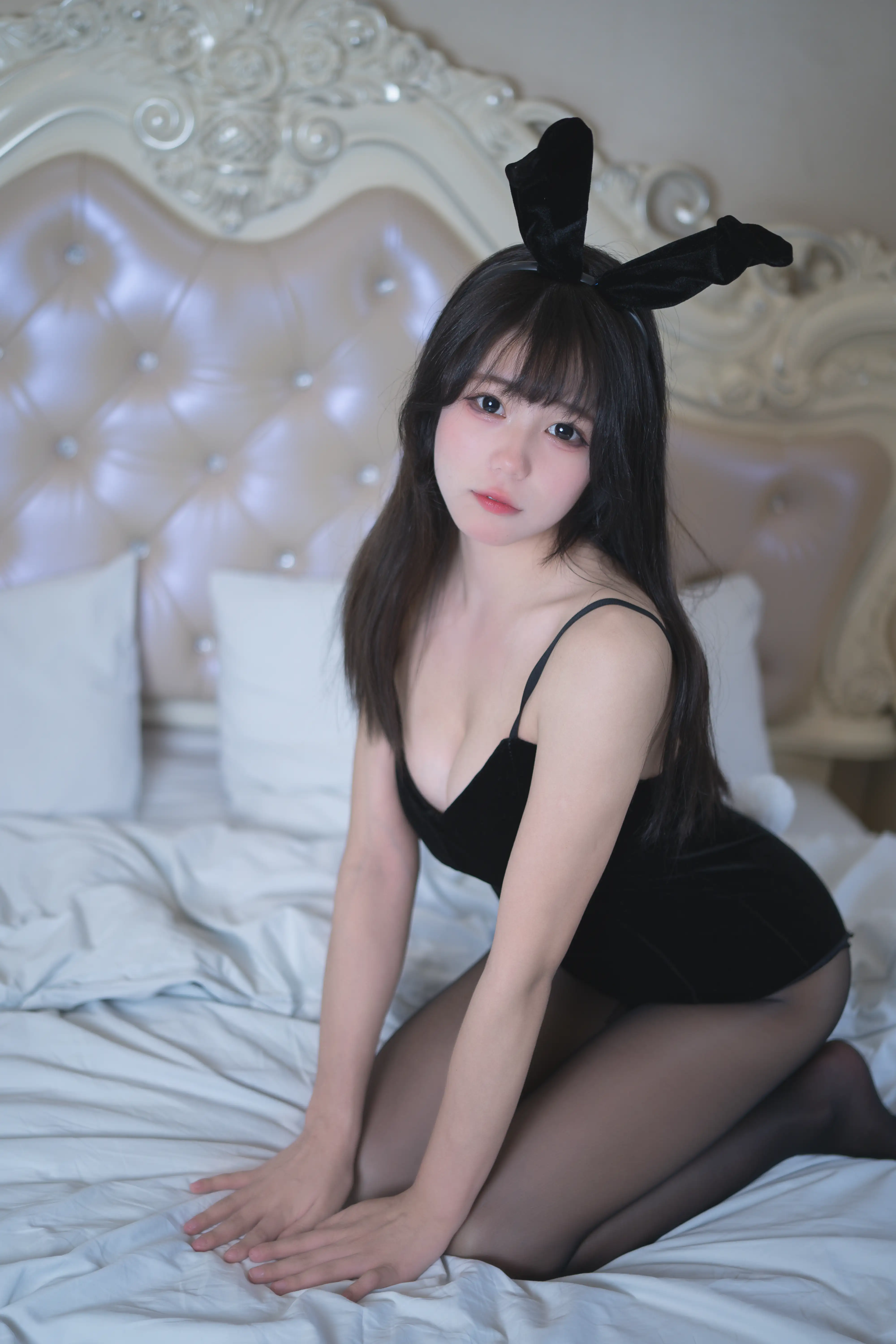 咬一口兔娘(黏黏团子兔) – NO.092 night兔女郎[21P-113.6M] - 第3张