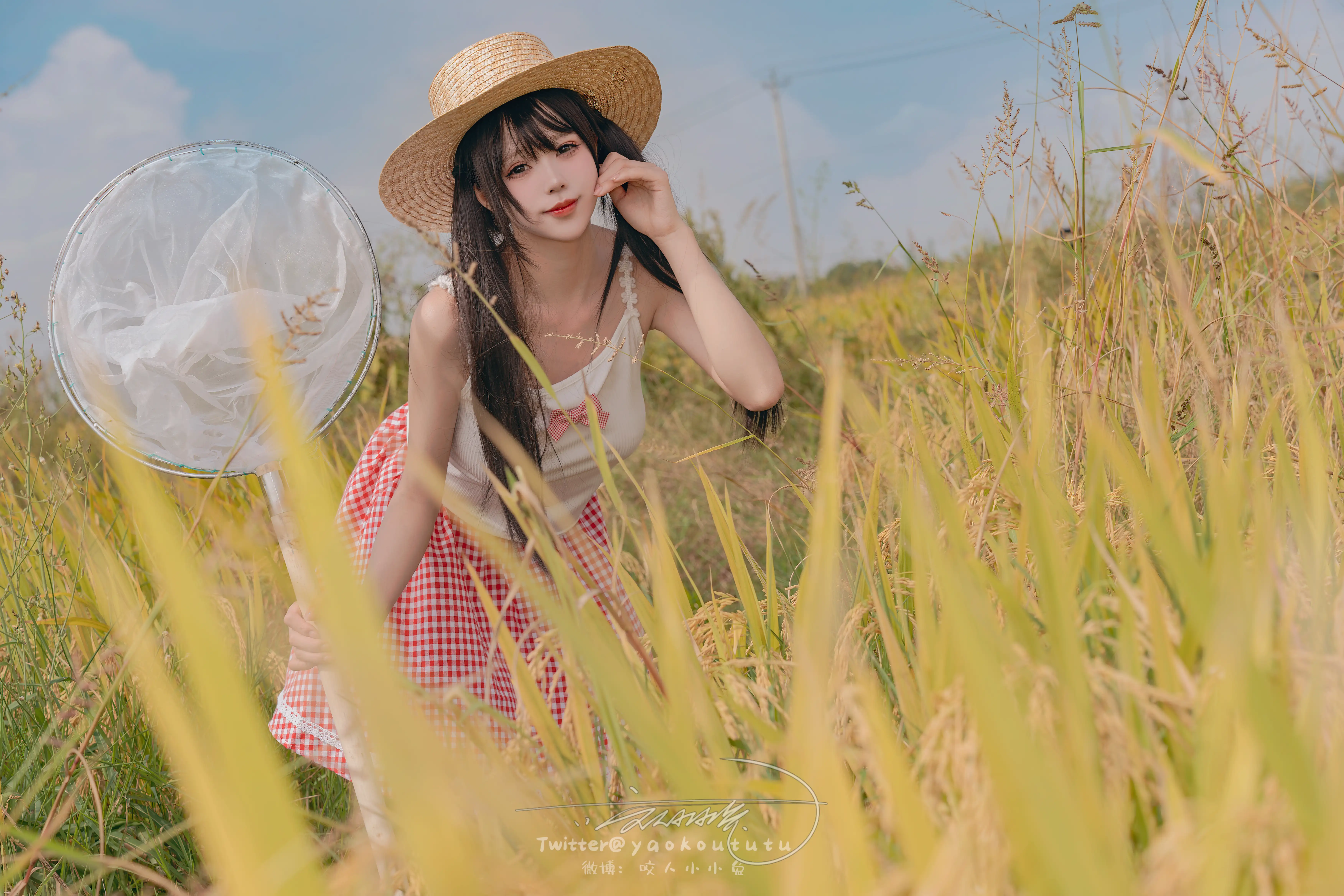 咬一口兔娘(黏黏团子兔) – NO.123 24.1月 稻香 盛夏好声音[71P-1V-992M]