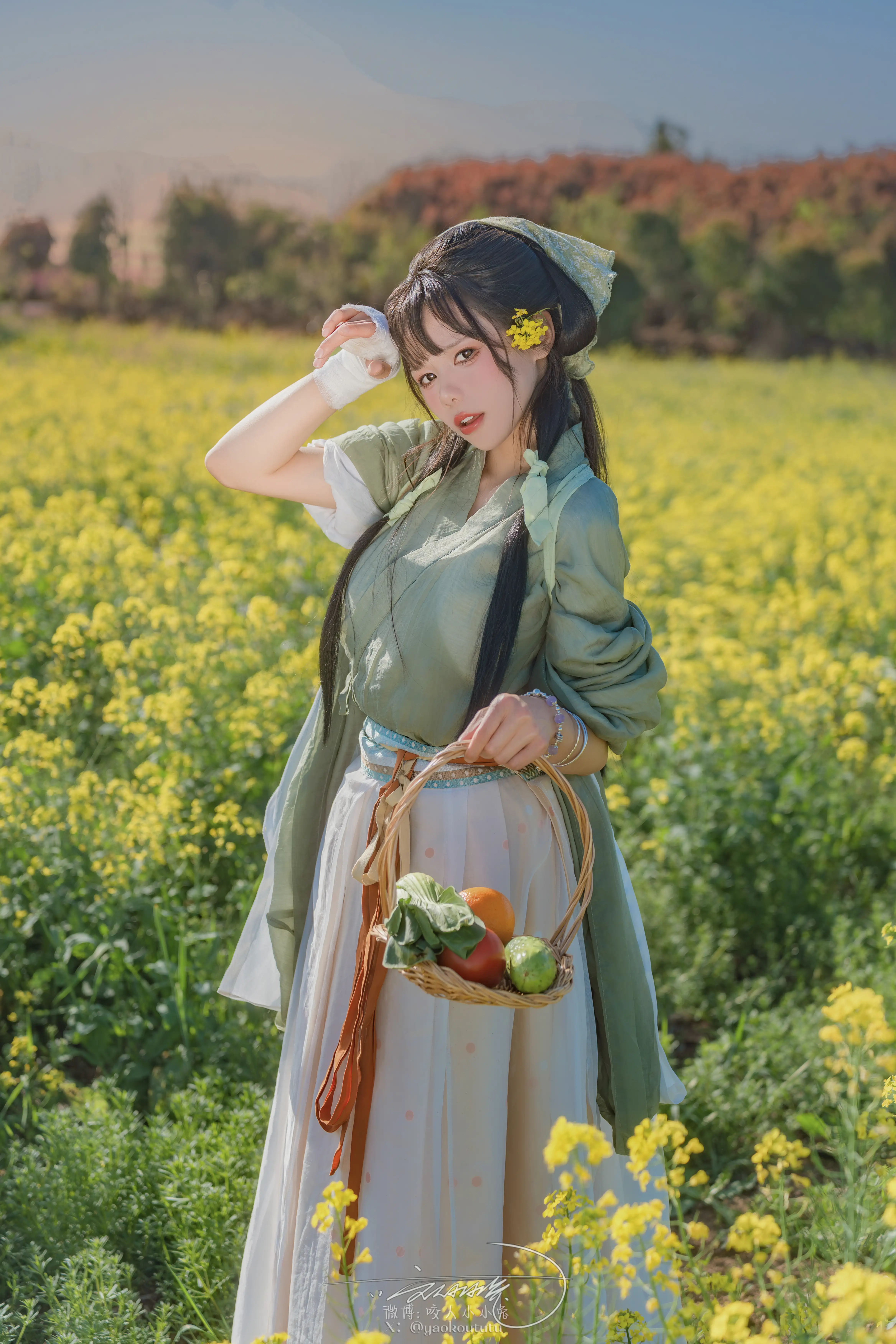 咬一口兔娘(黏黏团子兔) – NO.154 5月作品『田耕记』 [74P1V-1.81GB] - 第7张