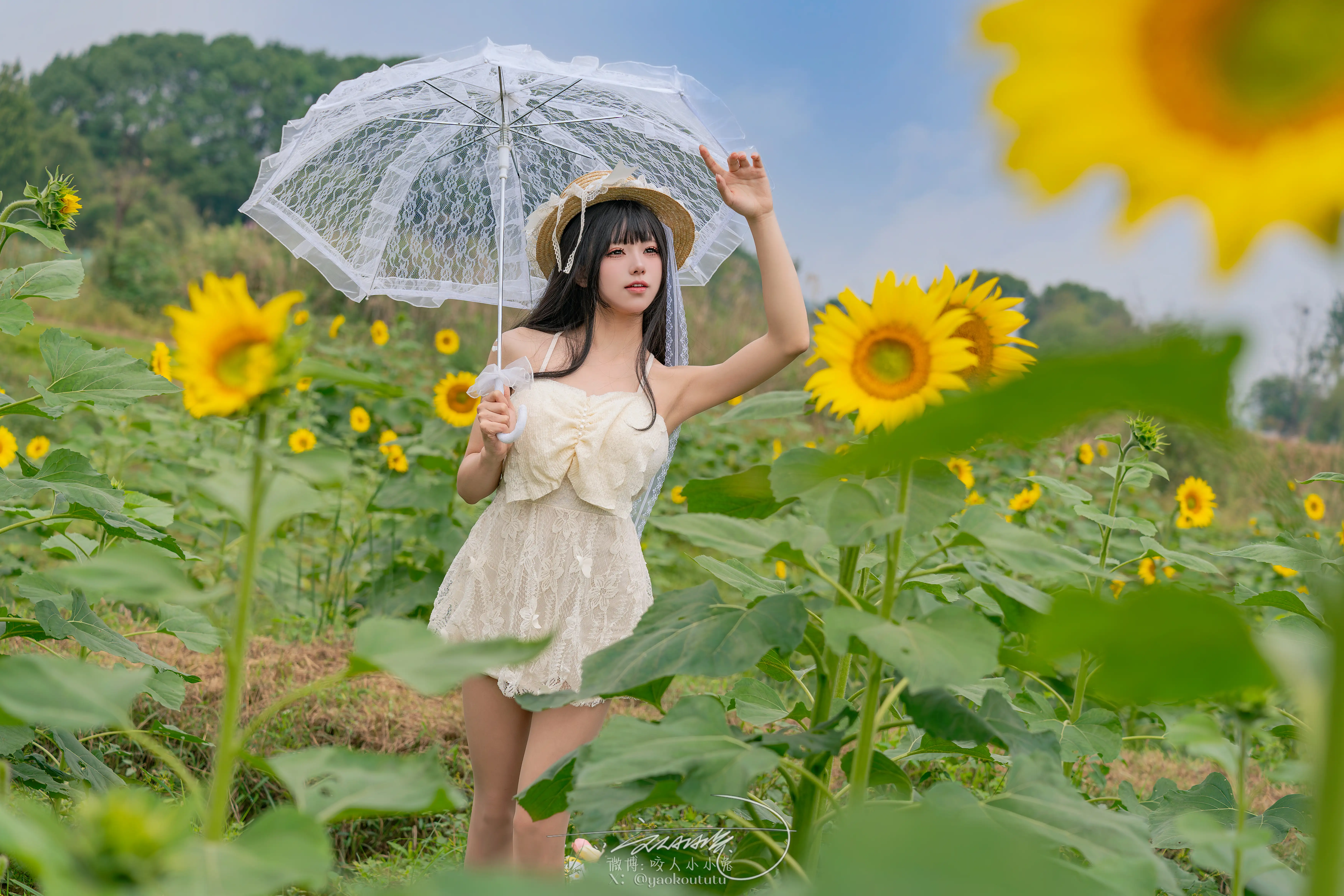 咬一口兔娘(黏黏团子兔) – NO.165 夏の葵 [73P1V-1.52GB] - 第2张