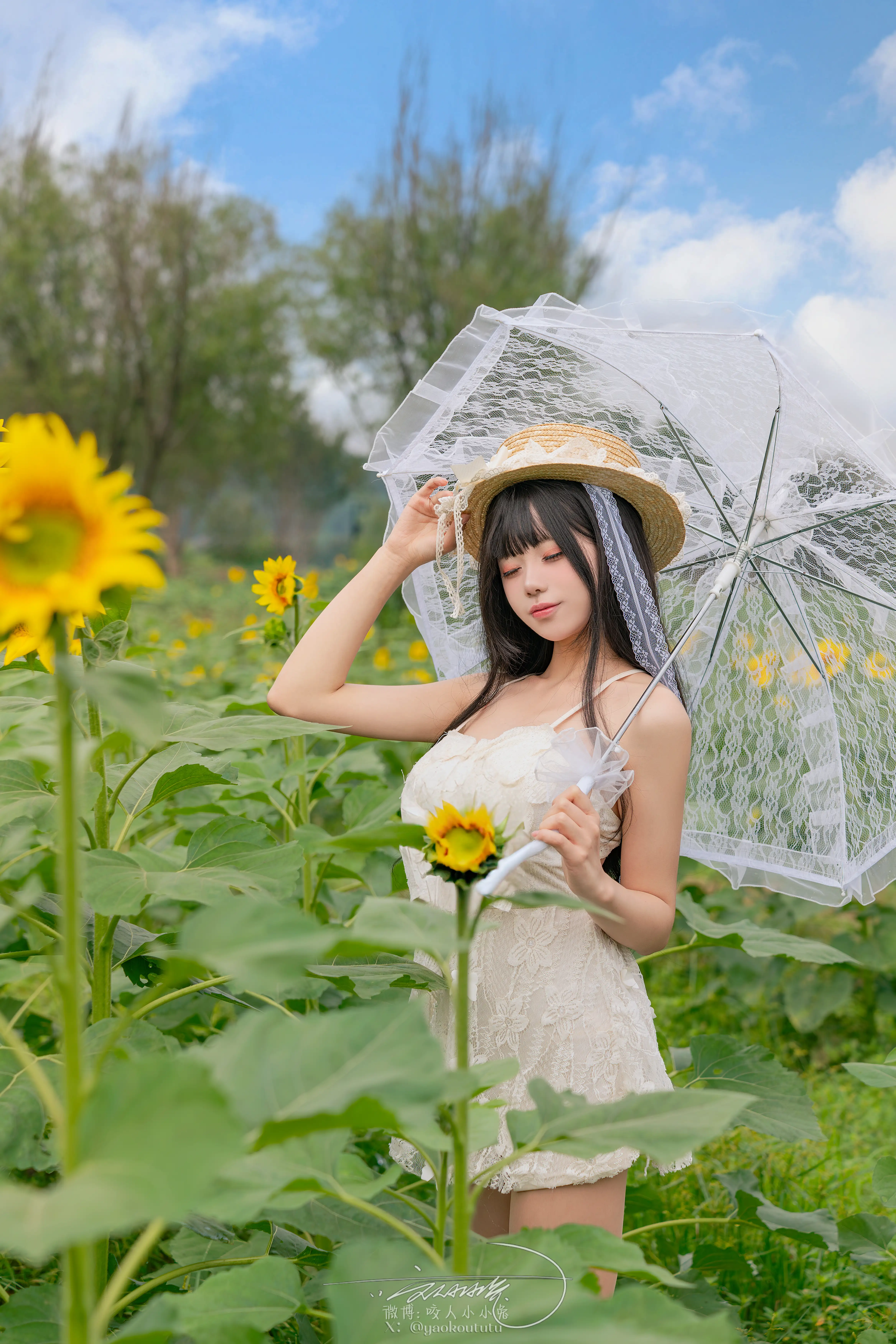 咬一口兔娘(黏黏团子兔) – NO.165 夏の葵 [73P1V-1.52GB] - 第4张