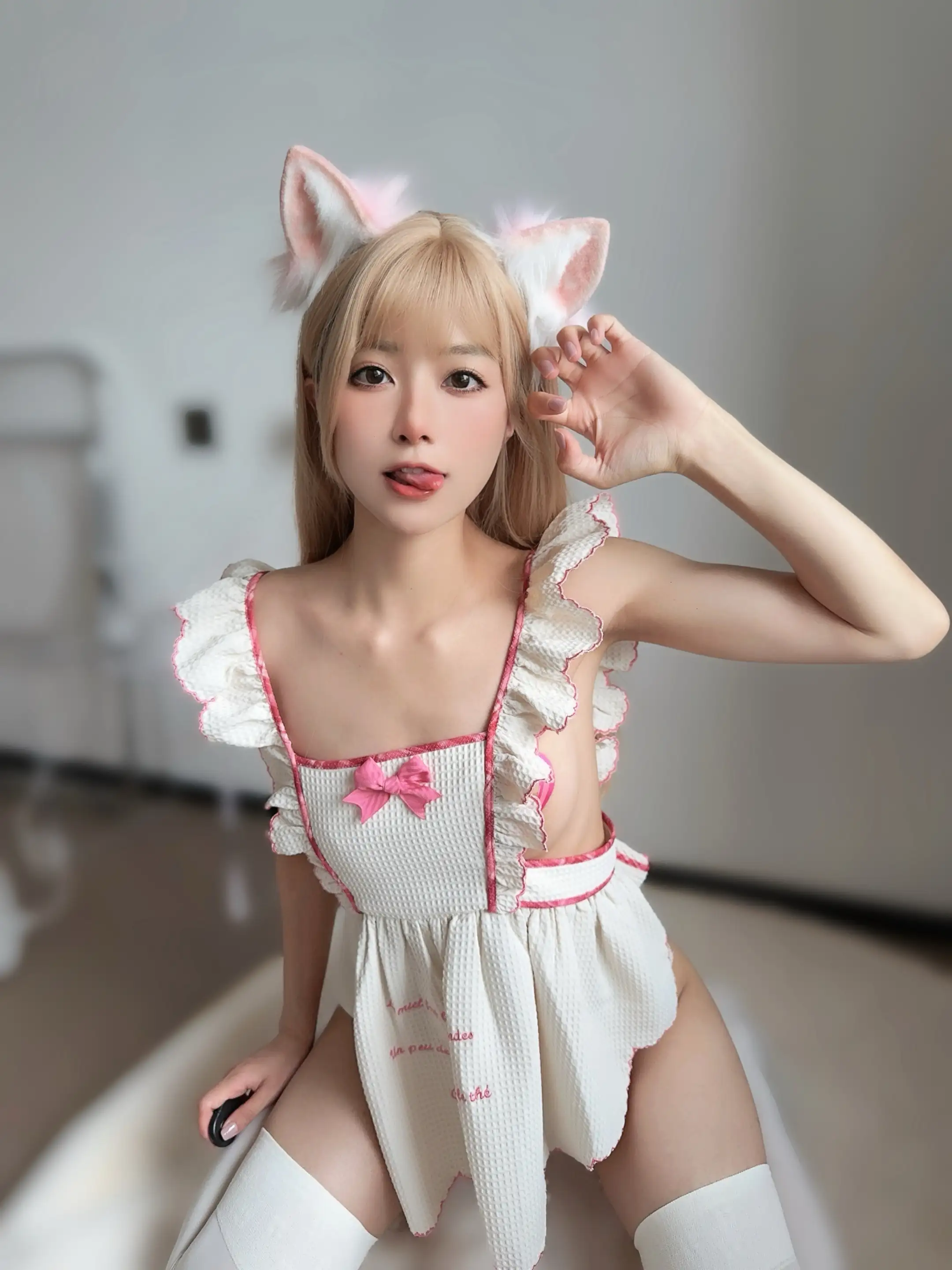 布丁大法 NO.133 围裙猫咪 [37P4V-338MB] - 第2张