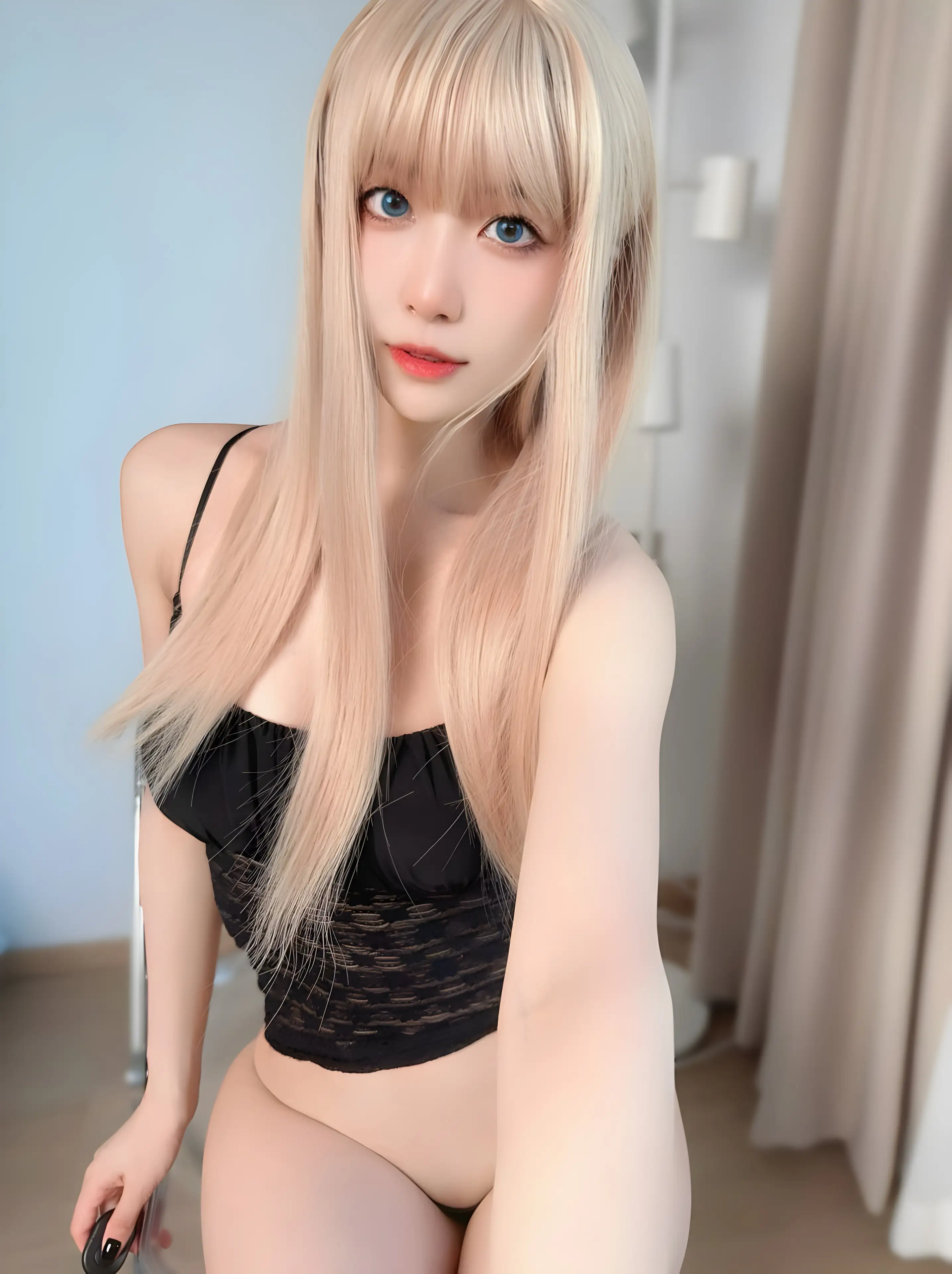 布丁大法 NO.253 2025年09月 怼脸🖤[17P2V 63M]