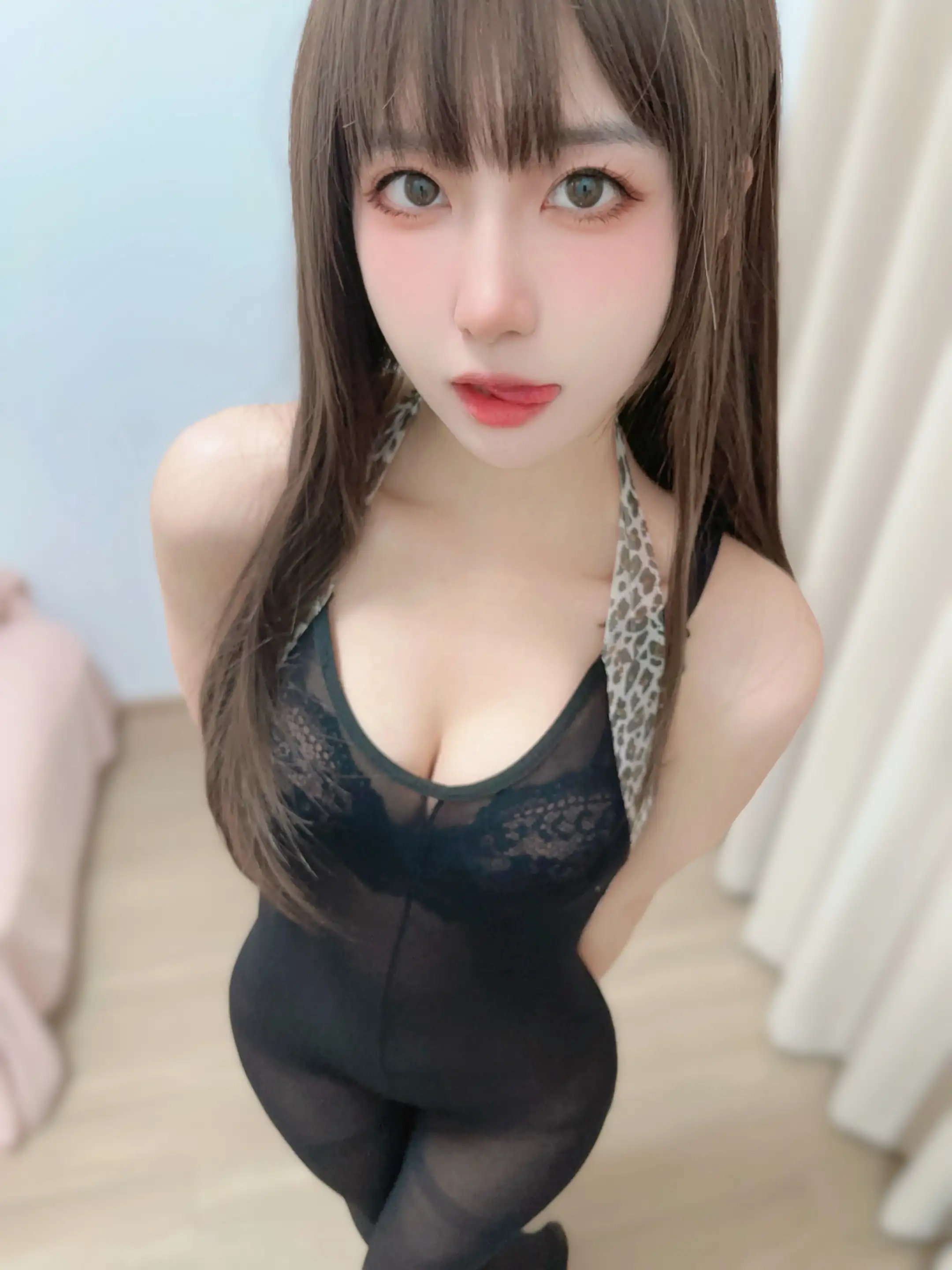 布丁大法 NO.271 黑丝一线天 [19P3V 170M] - 第2张