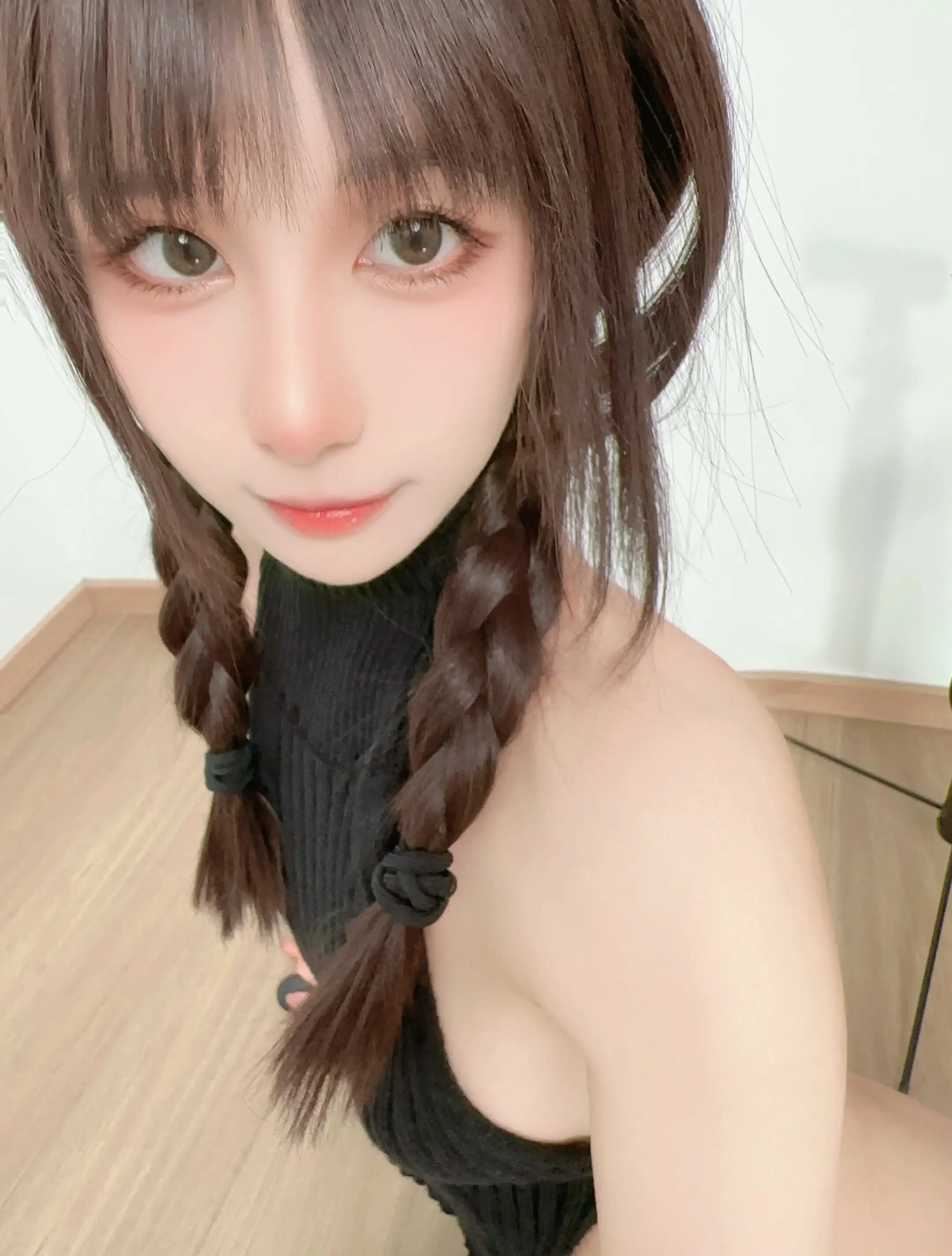 布丁大法 NO.275 全身和裸足 [18P2V 110M] - 第2张