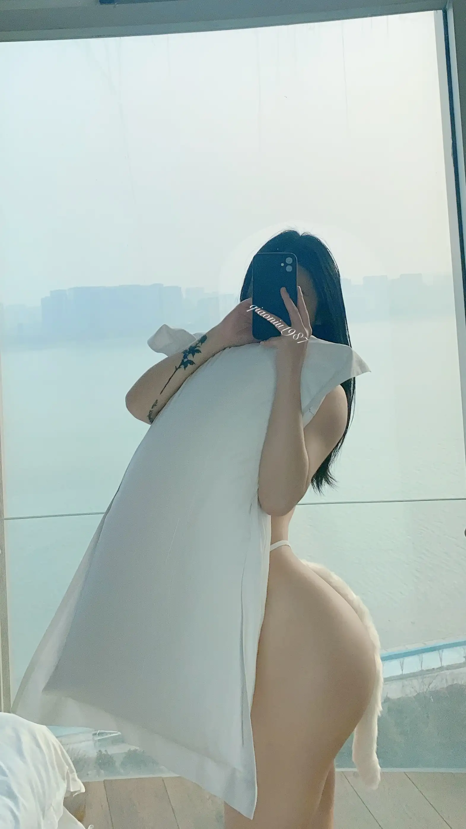 俏妞qiaoniuTT NO.016 2022.12.25[5P-15.9M] - 第3张