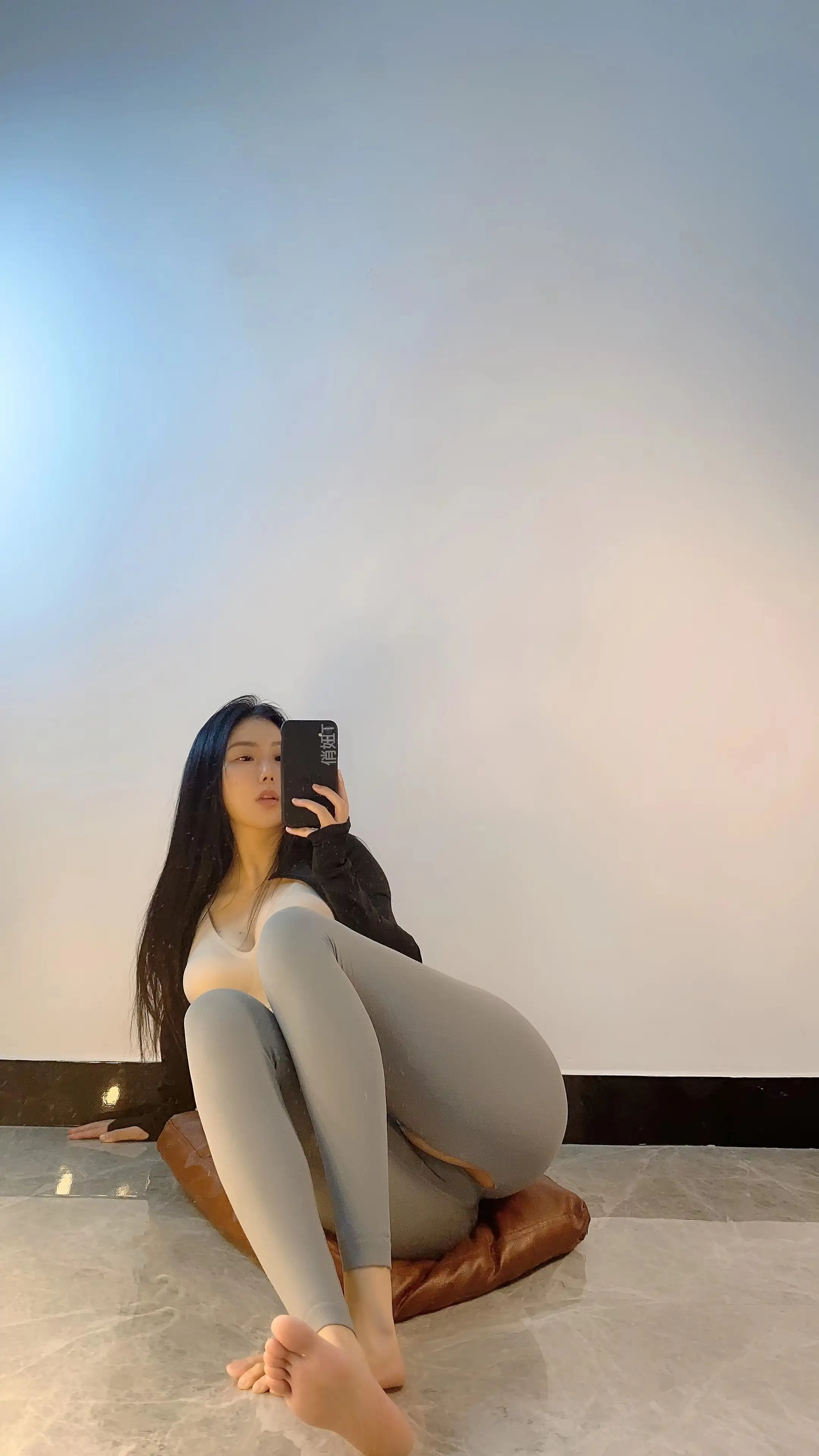 俏妞qiaoniuTT NO.040 满屏怼脸[10P-1V-42.5M] - 第5张