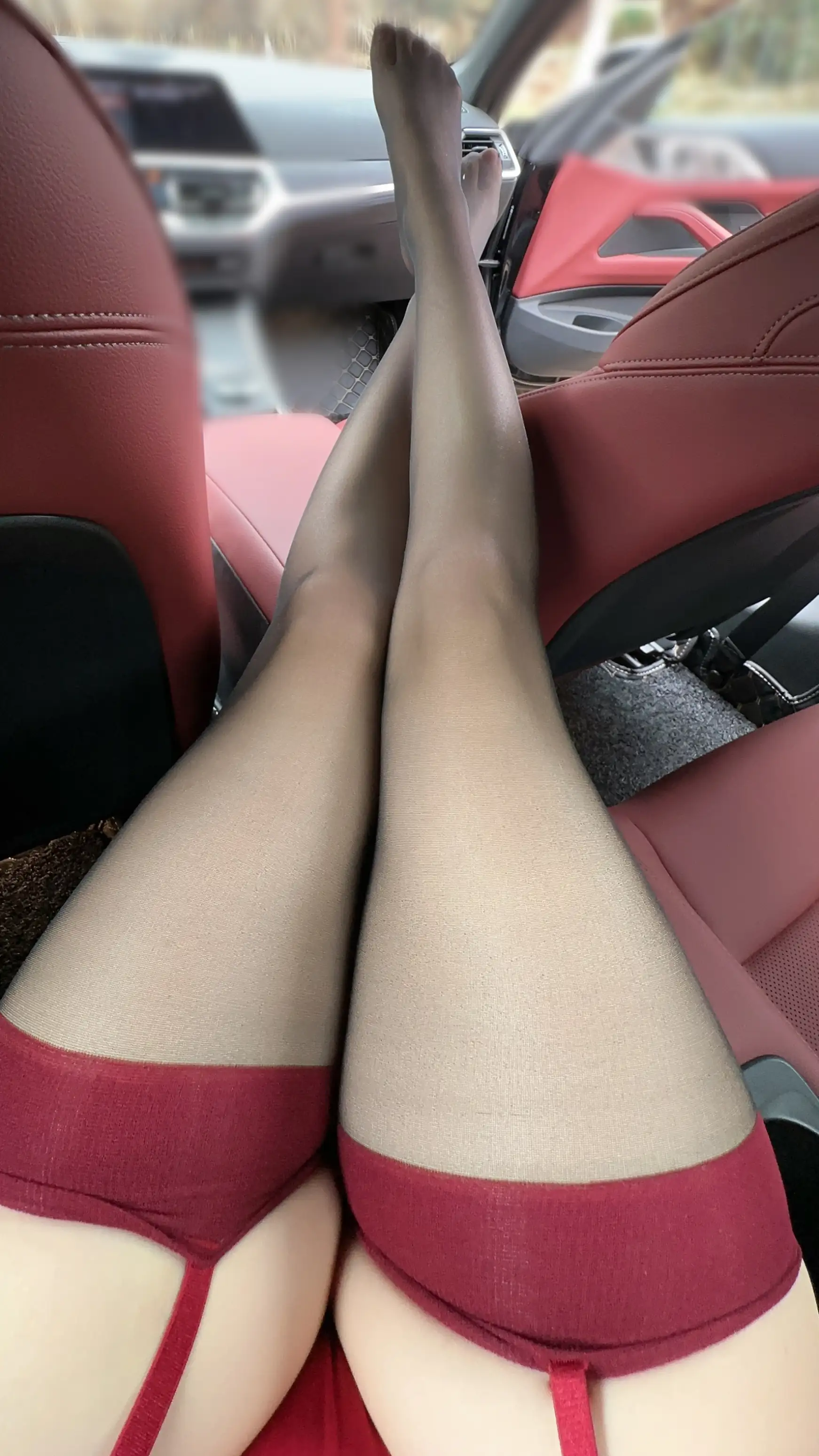 俏妞qiaoniuTT NO.119 老公，快来开车 [48P3V-549MB] - 第4张