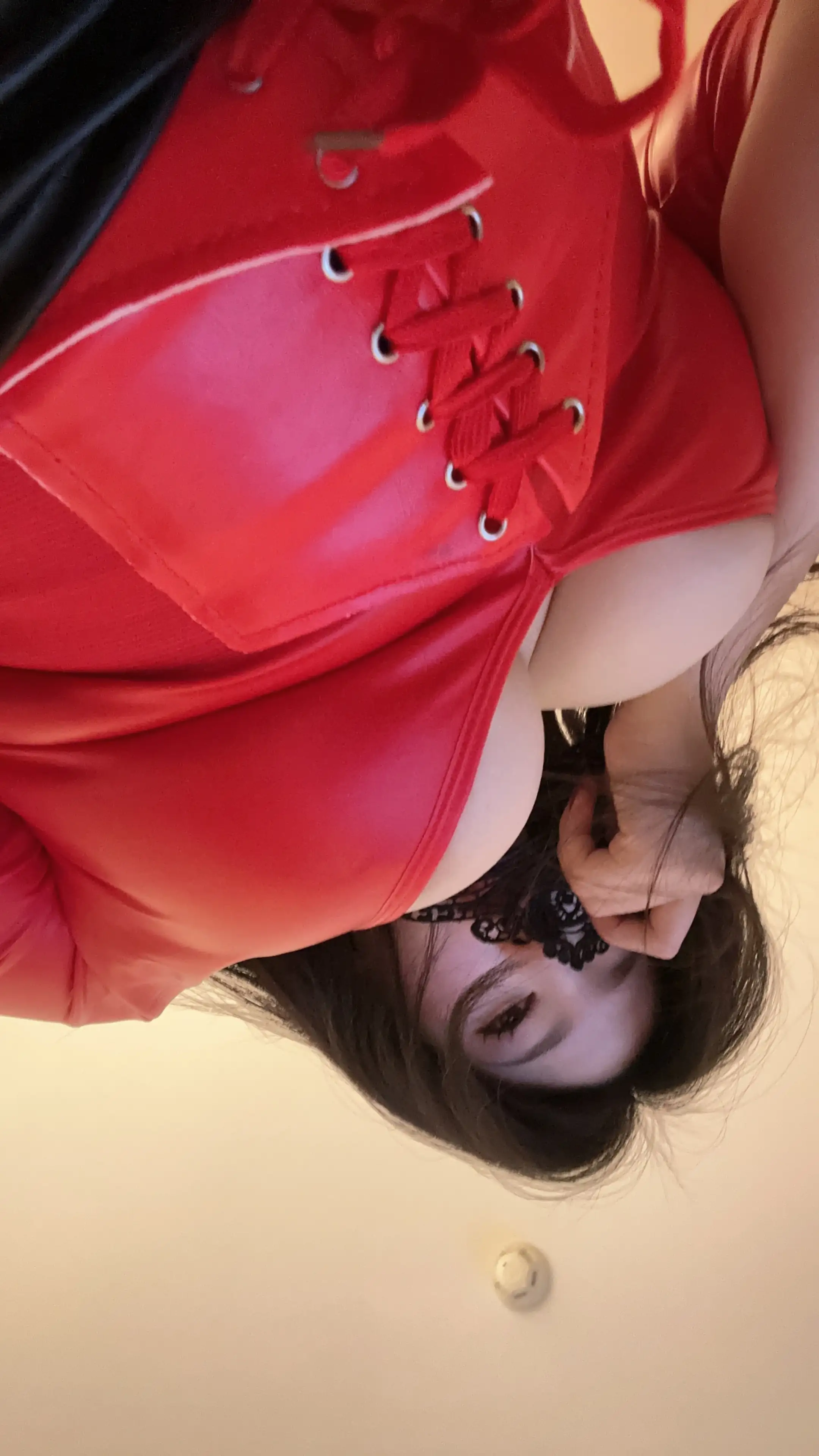 奶宝妹纸 NO.032 微密圈系列 诱人的红皮衣[52P-24V-308.3M] - 第5张