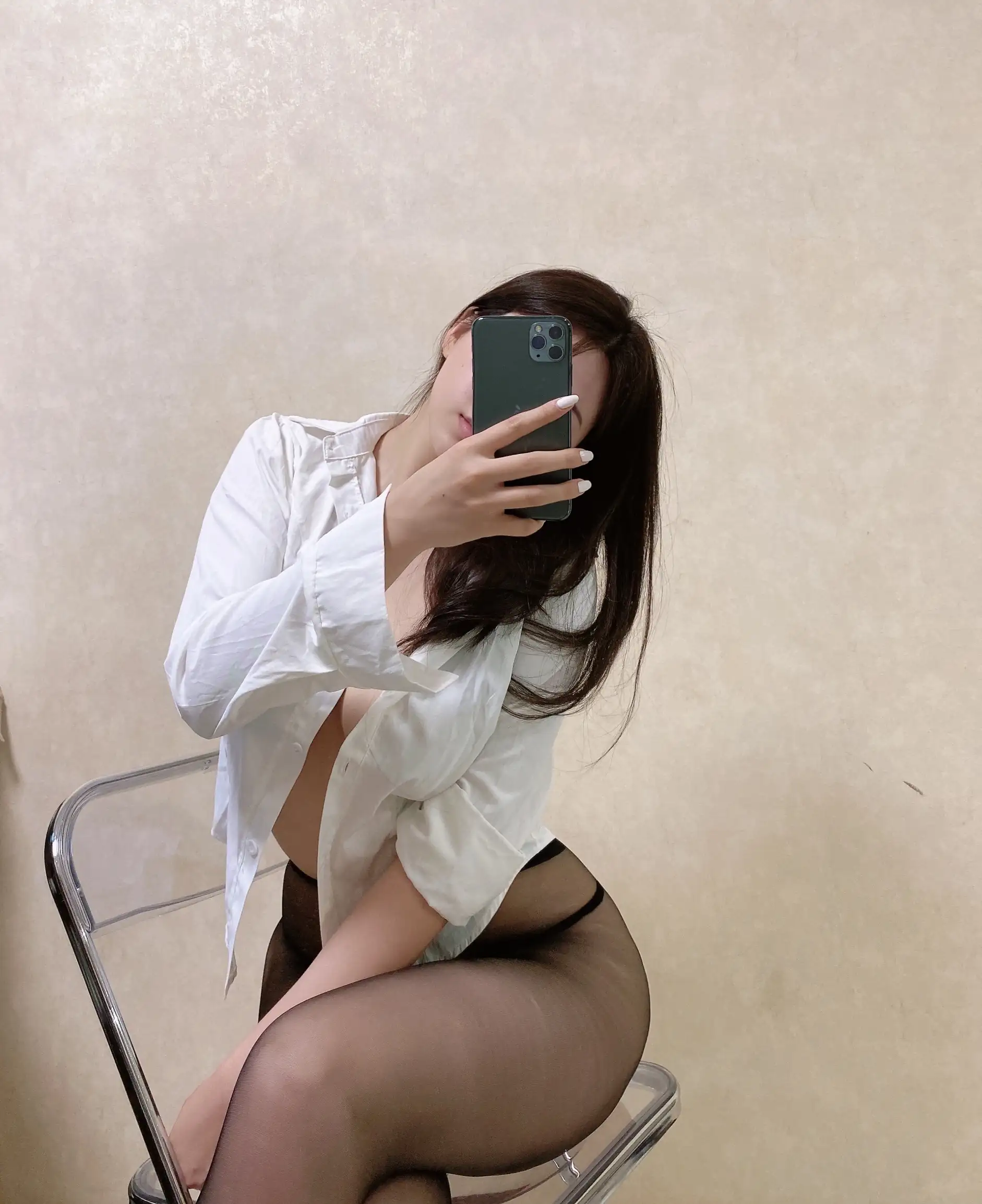 奶宝妹纸 NO.048 微密圈系列 秘书的秘密 [24P+15V／518MB] - 第3张