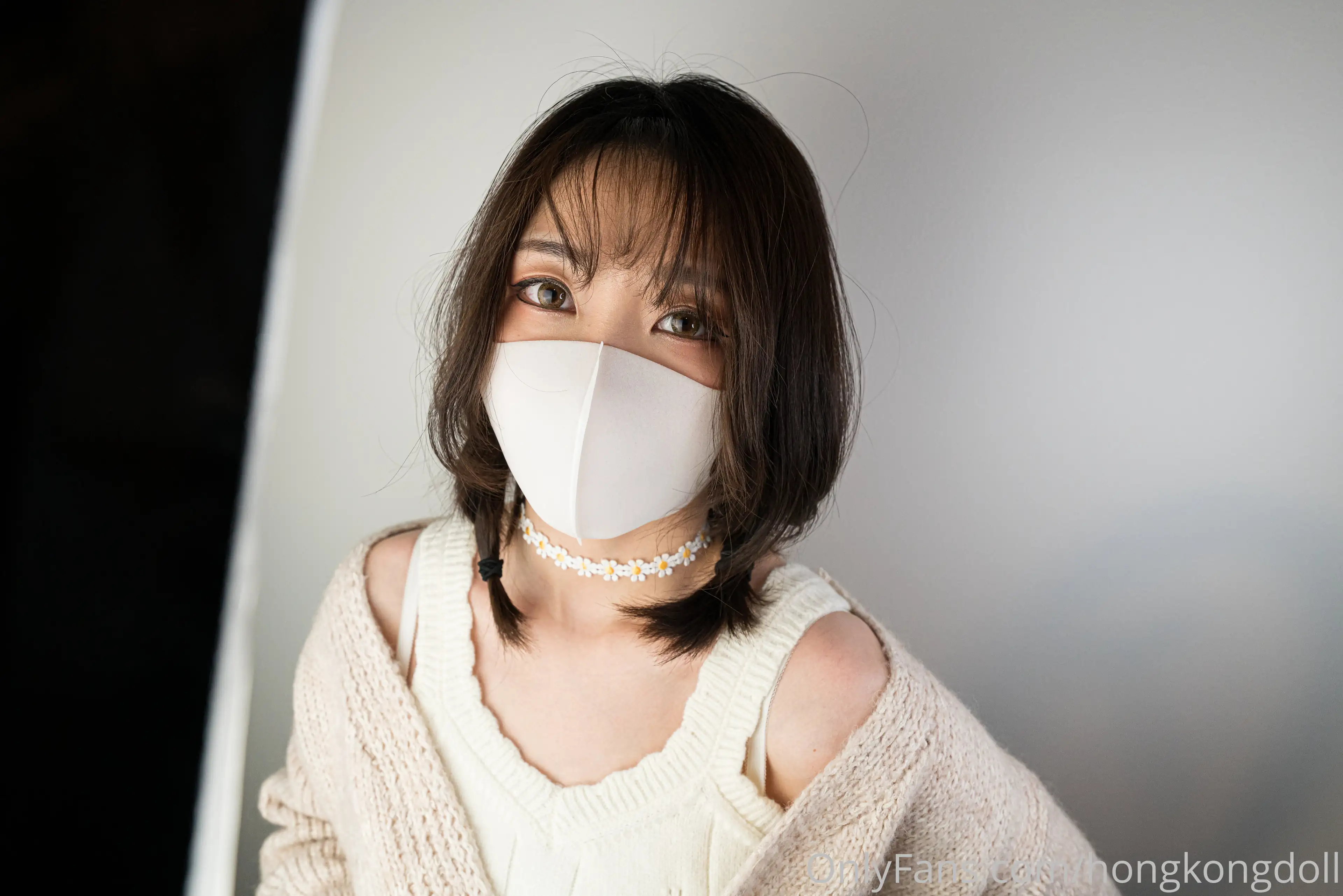 HongKongDoll NO.005 甜美游戏陪玩1 [14P 1V 1.37GB] - 第2张