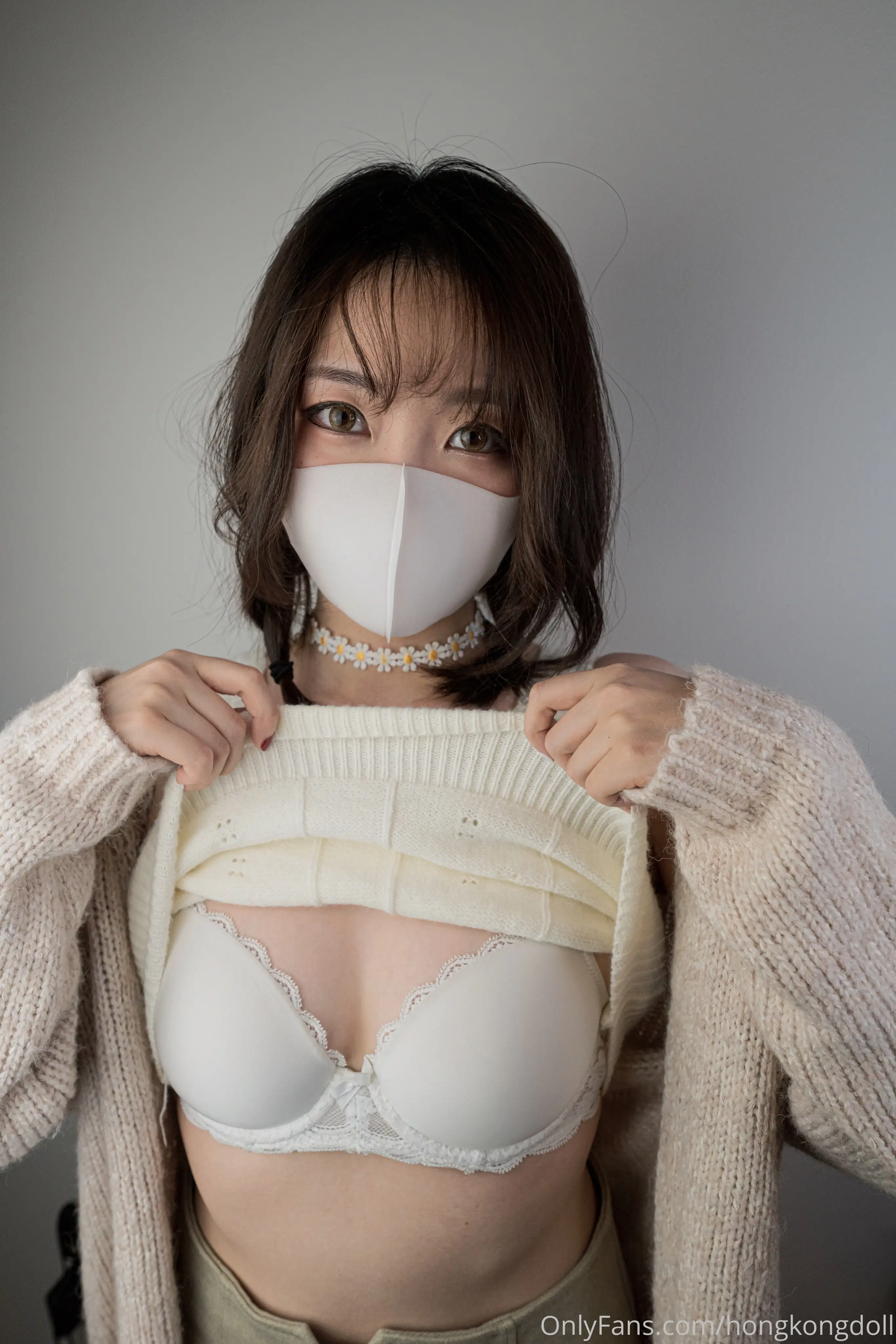 HongKongDoll NO.005 甜美游戏陪玩1 [14P 1V 1.37GB] - 第5张