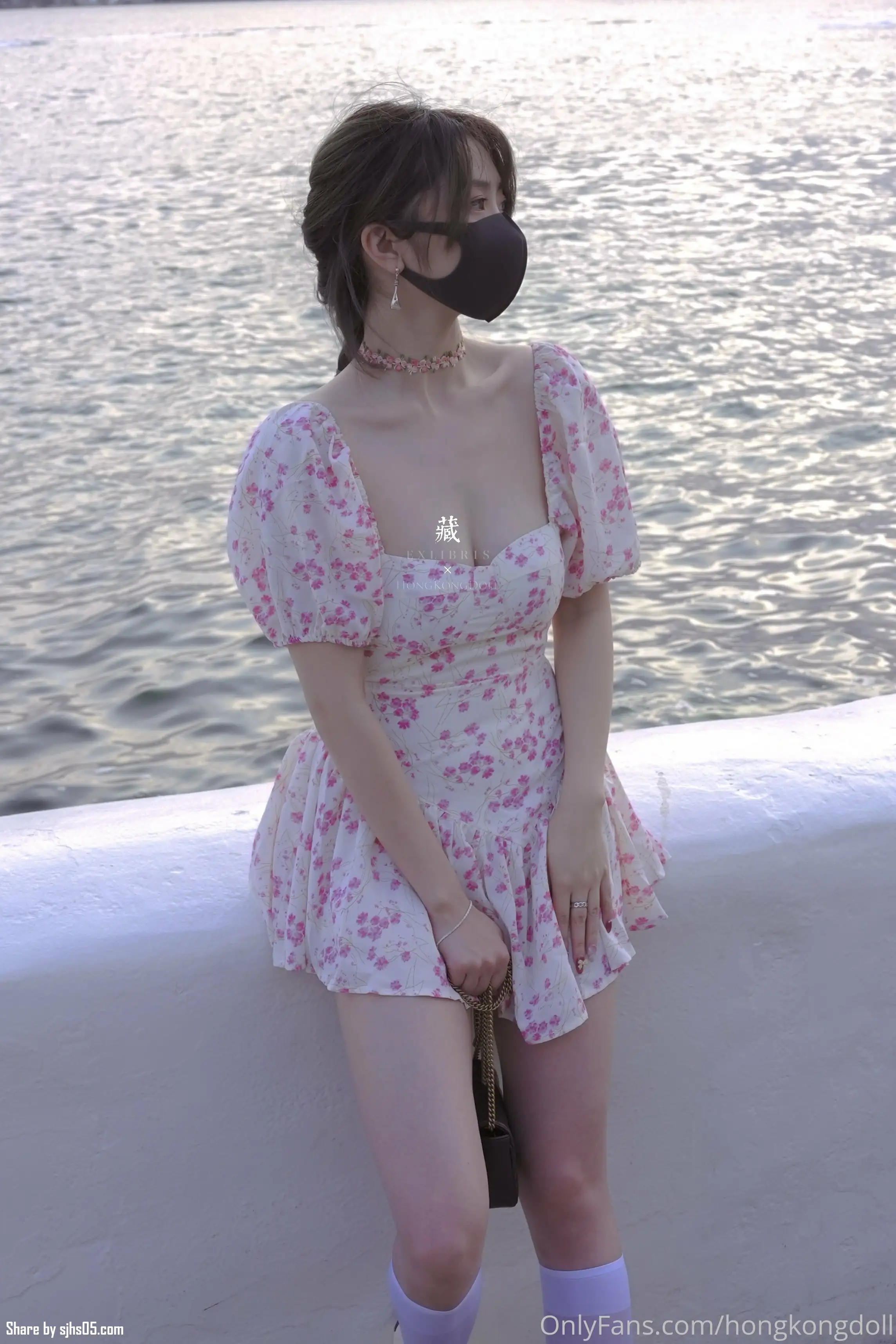 HongKongDoll NO.014 一日女友的漂亮姐姐 番外篇二 热恋海岸线 [24P1V 3.29GB] - 第1张