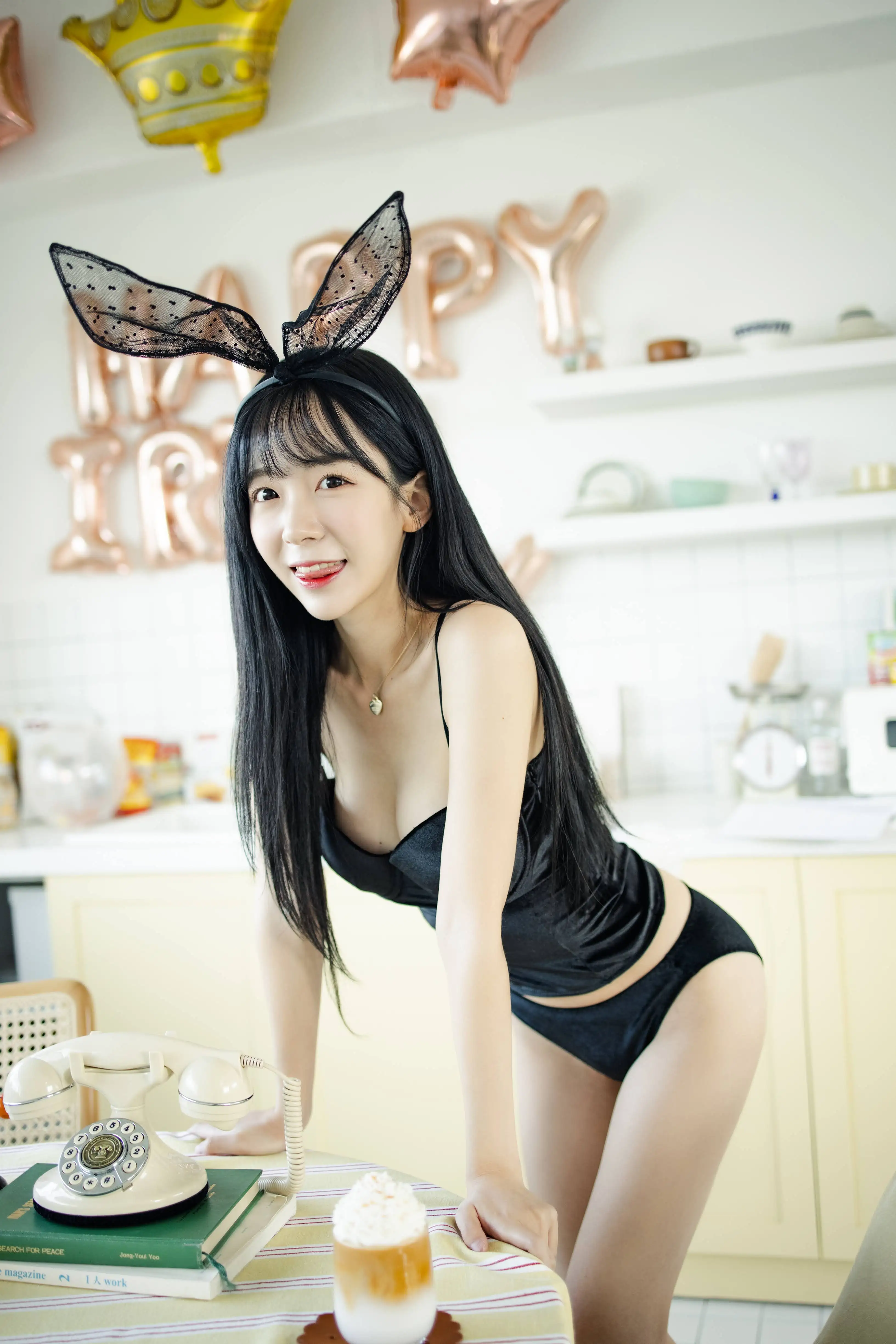 Patreon NO.018 Sovely (쏘블리)(@leeesovely) HAPPY BIRTHDAY + Video [138P+1V-177MB] - 第2张