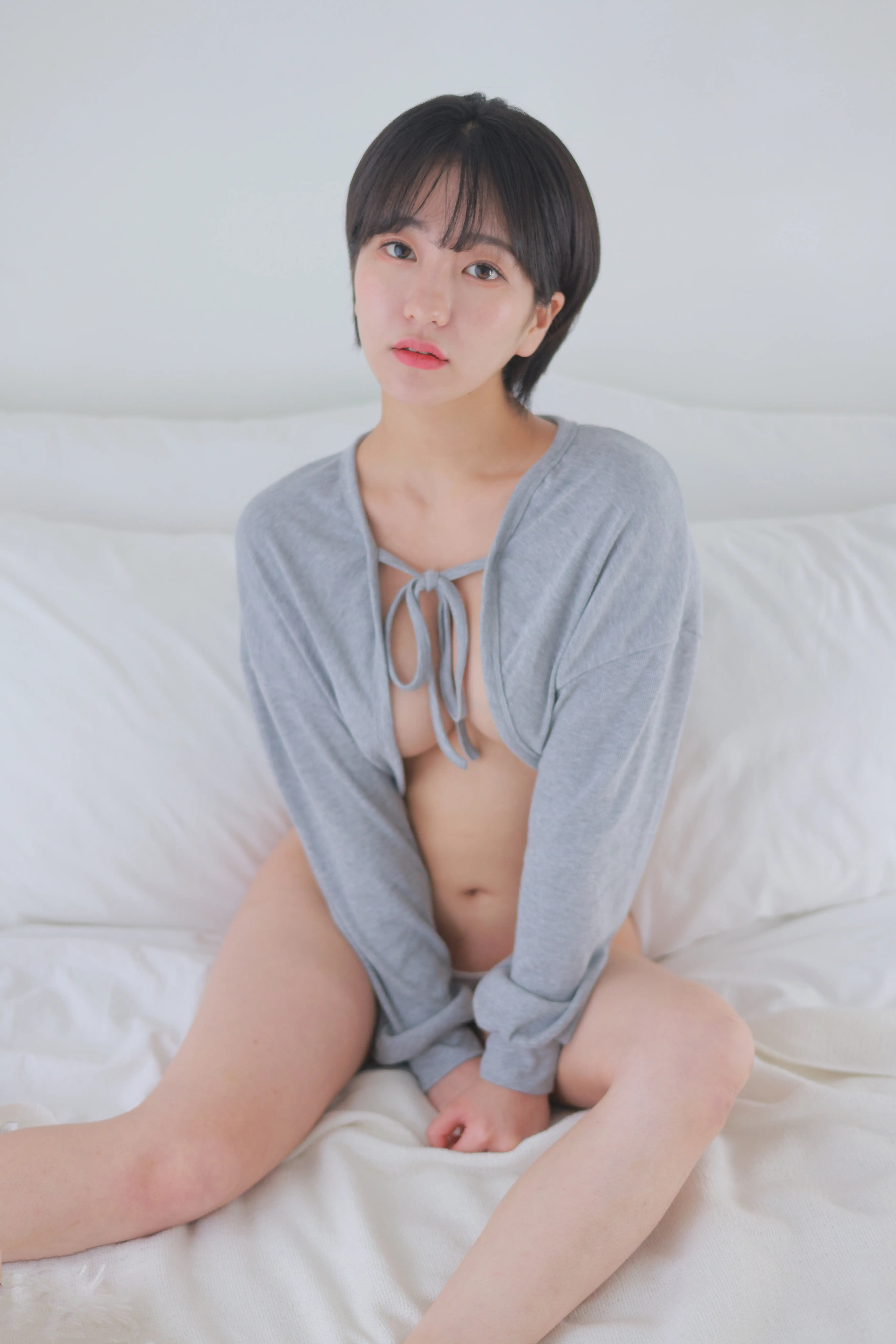 Sehee (세희) NO.015 Gray Cardigan Short Cut [55P+2V／1.53GB] - 第1张